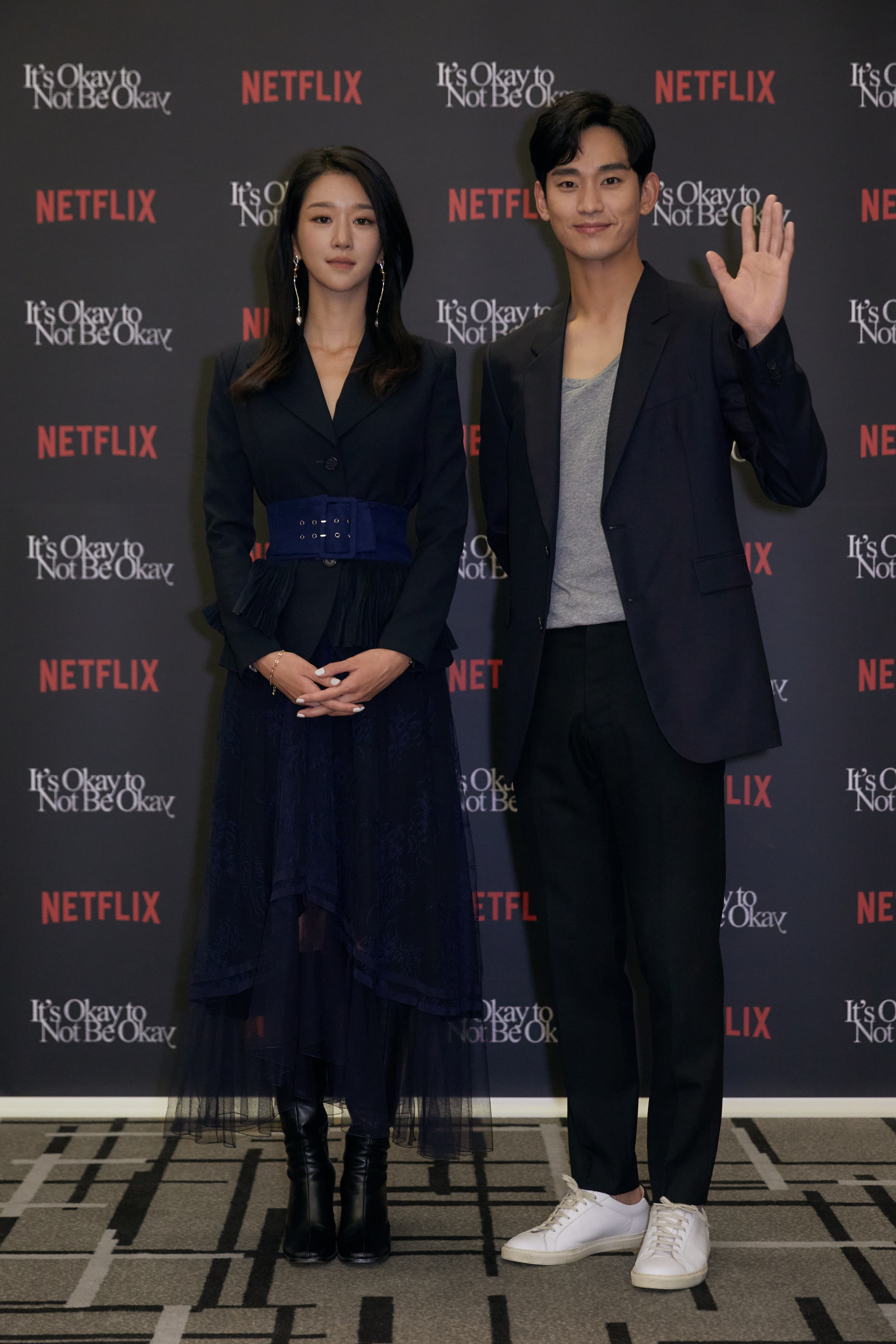 金秀賢與徐睿知以線上視訊聯訪與亞太媒體見面。(Netflix提供)