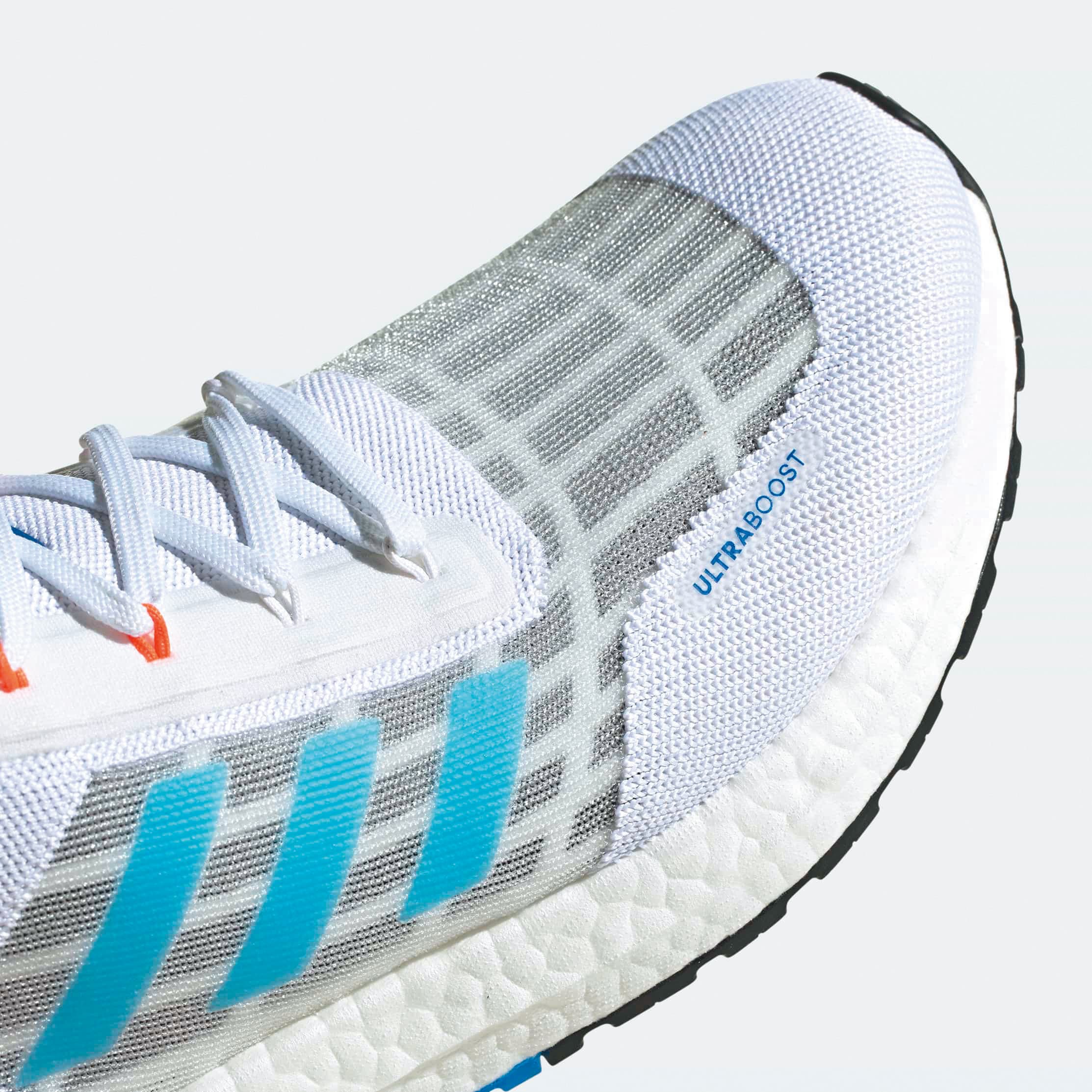 ULTRABOOST S.RDY運動鞋 NT$5,990。(adidas提供)