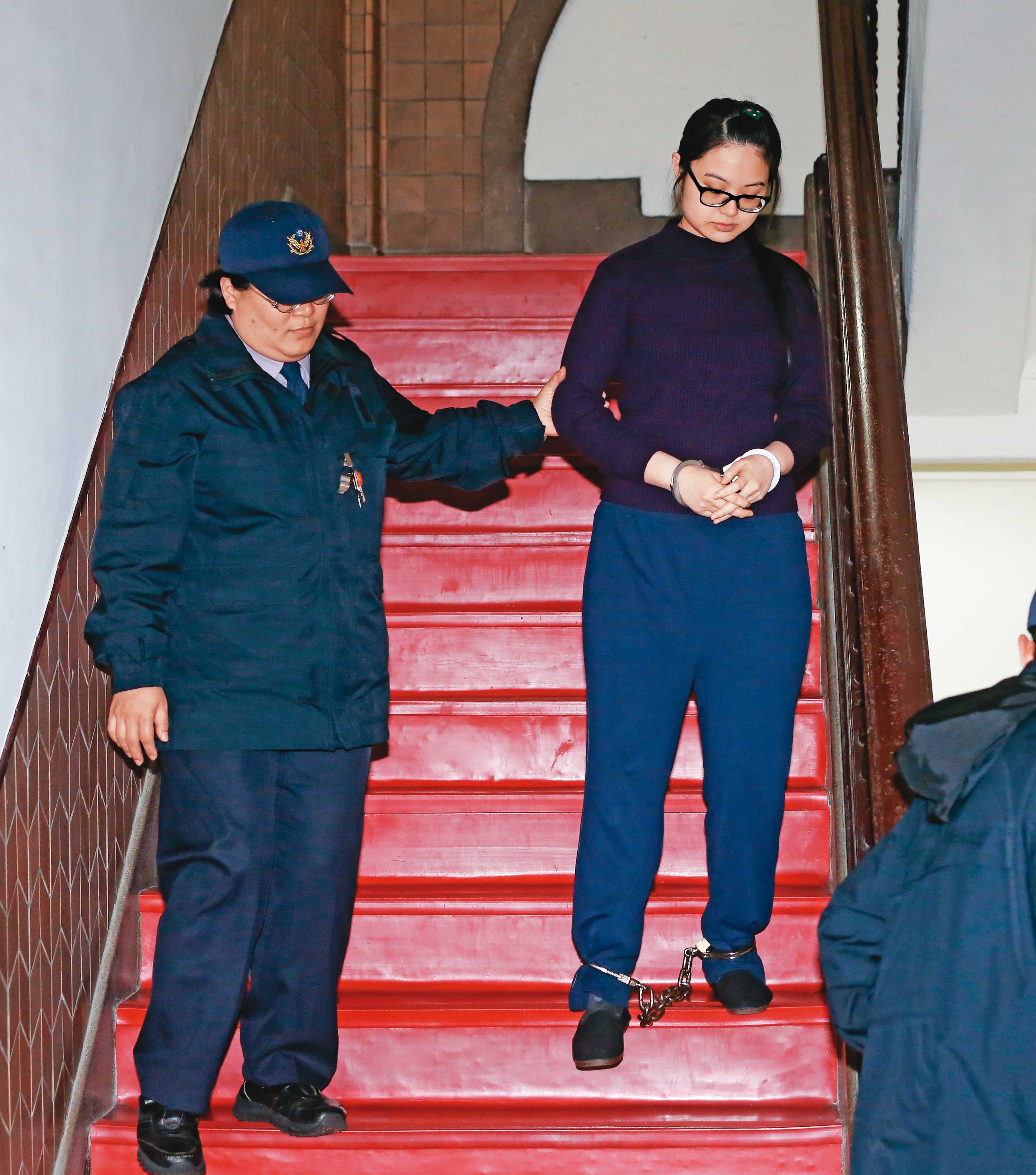 吳宗憲在士林地檢署任內協辦八里媽媽嘴咖啡店長謝依涵（右）殺人案，一舉突破心防，讓案情出現重大進展。