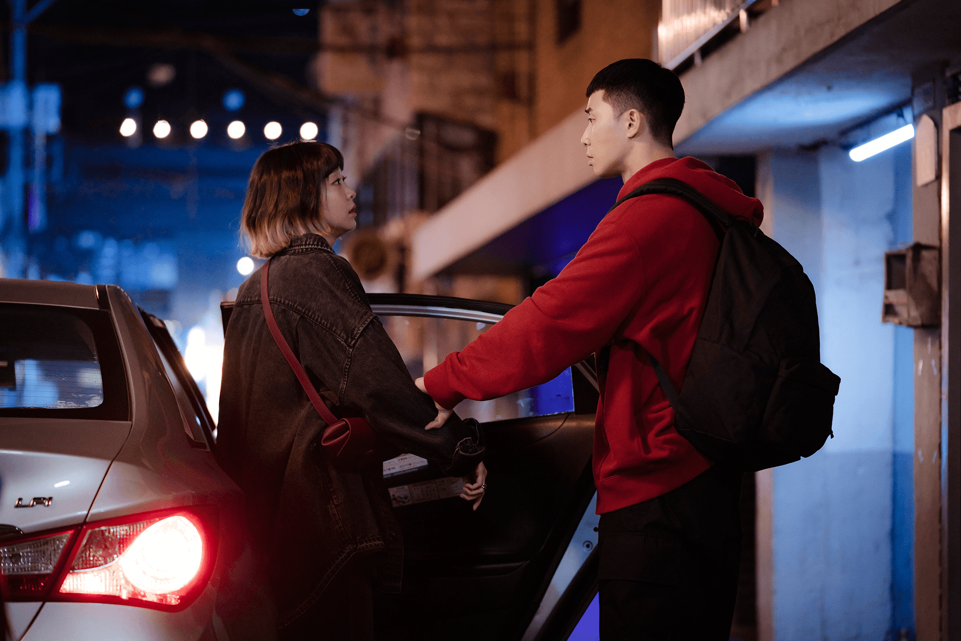 金多美(左)與朴敘俊在《梨泰院Class》對手戲超有火花。(Netflix提供)