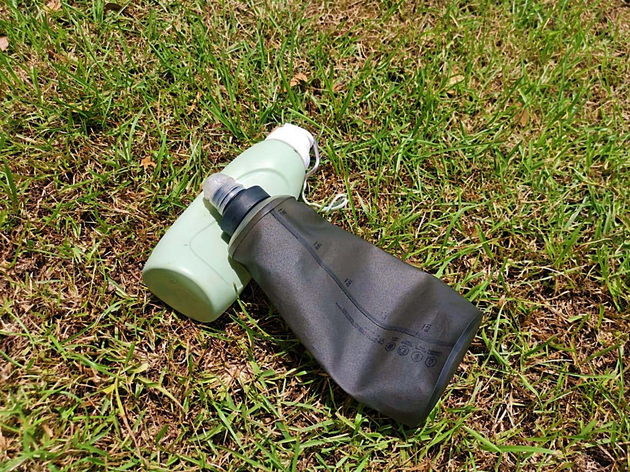 好用的隨身式濾水器,濾心可使用1,000公升後再更換。