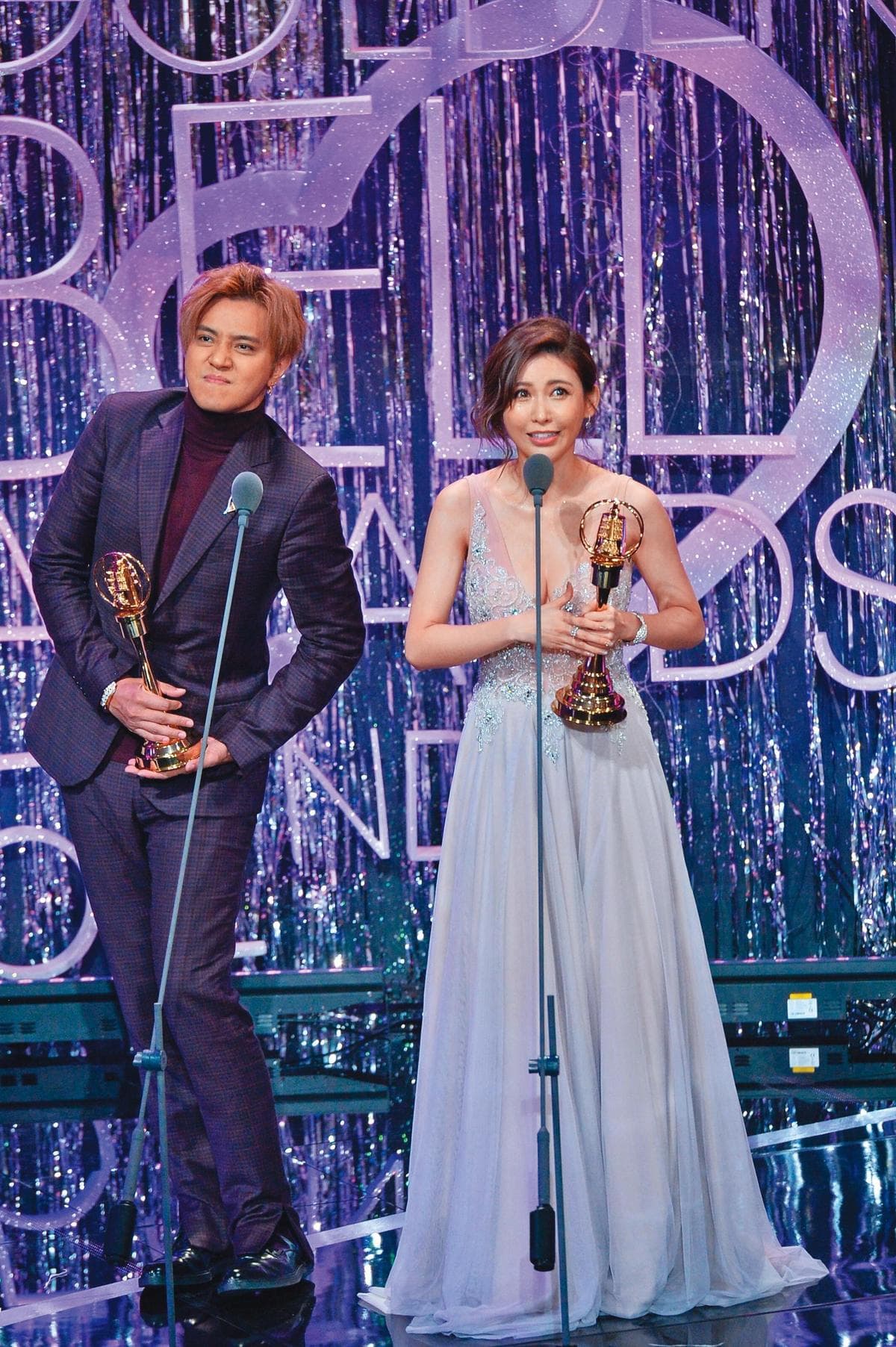 小豬和愷樂的演藝事業目前停擺，兩人至今未回鍋主持《娛樂百分百》節目。（八大提供）
