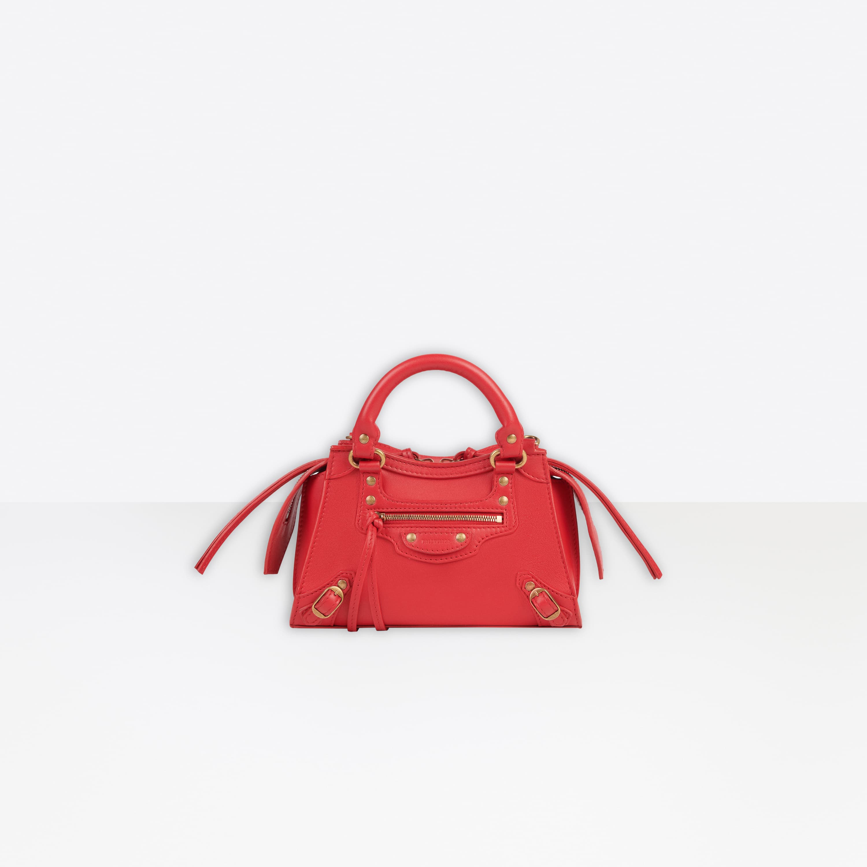 紅色迷你新款機車包,NT$59,000。(Balenciaga提供)