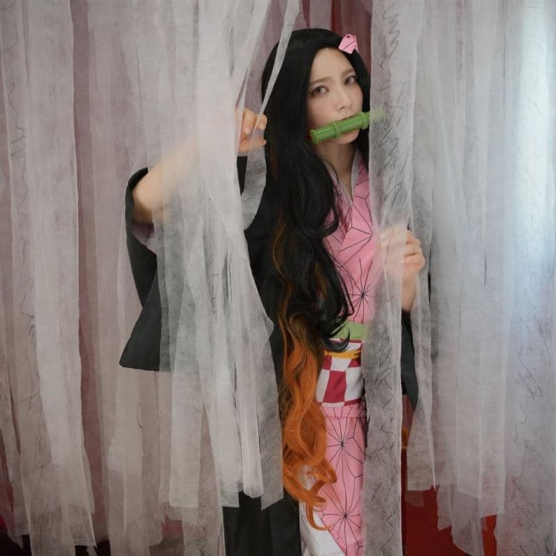 超人氣退役女優上原亞衣,扮演動漫關鍵人物——被鬼化的男主角妹妹「禰豆子」。(翻攝自上原亞衣IG)