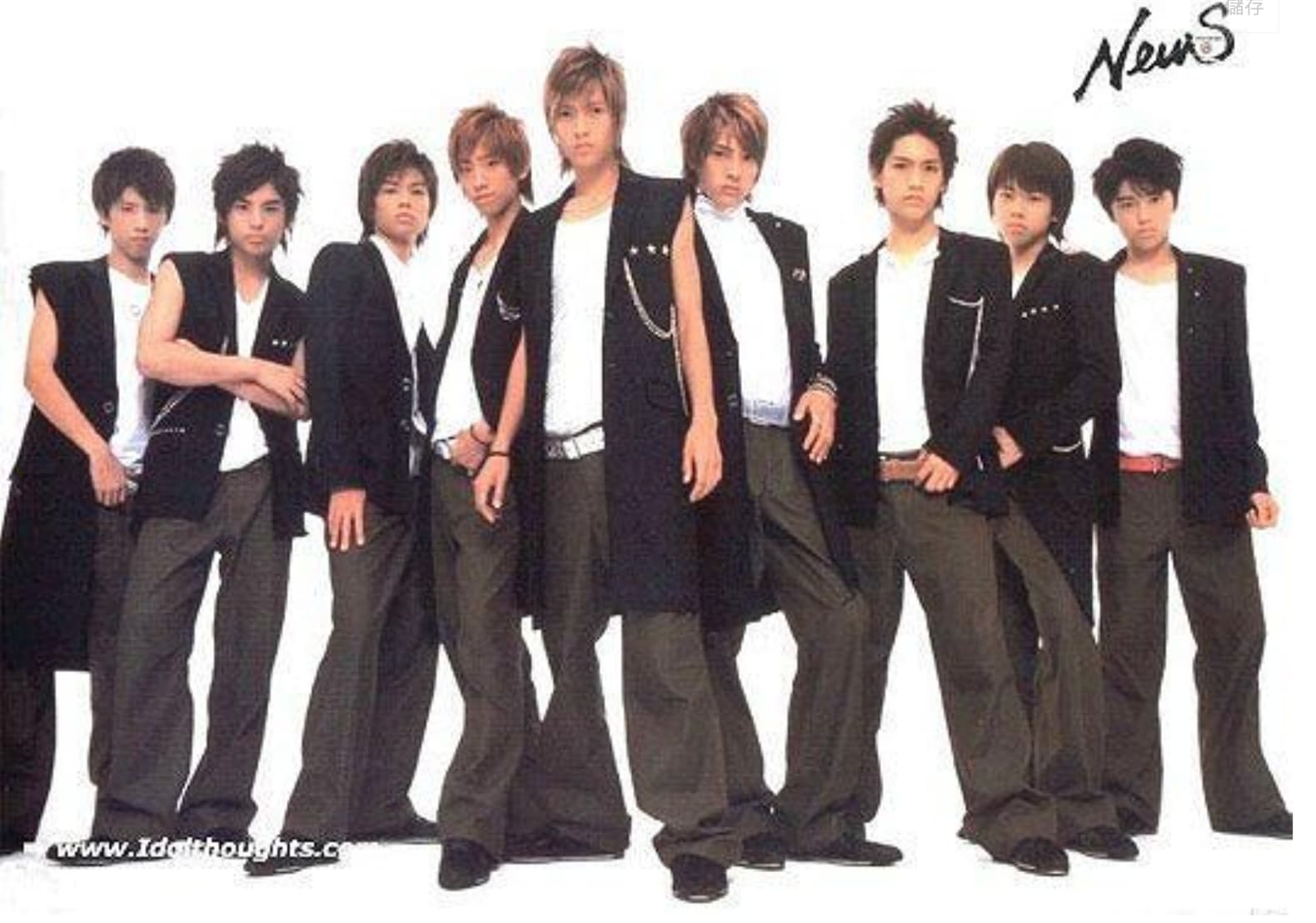 NEWS在2004年出道時為9人團,成員陸續退團目前為3人組合。(網路圖片)
