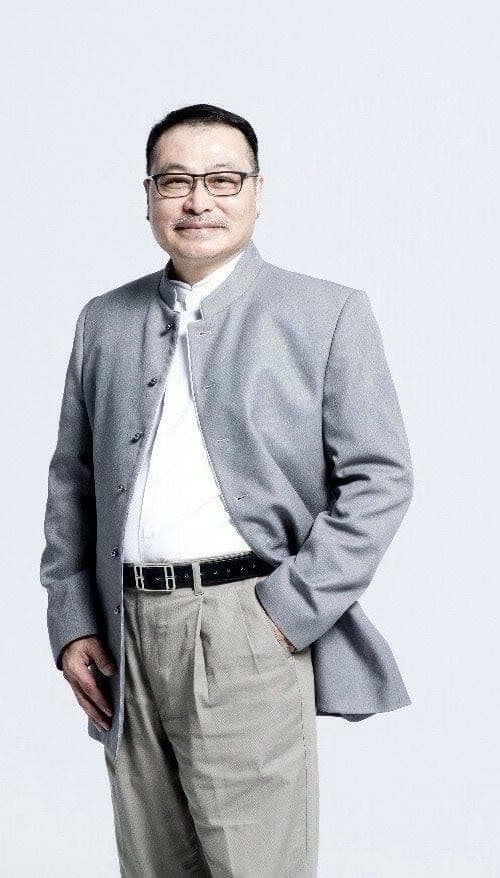「十方菩提行者義工團」出錢出力為無名骨骸蓋新塚。(十方菩提行者義工團提供)