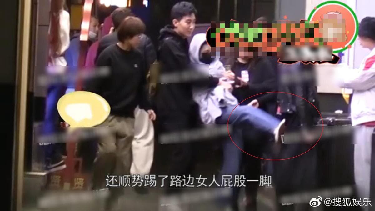 4月宋祖兒被目擊深夜酒醉踢人,事後對方澄清兩人相熟,只是打鬧。(翻攝自新浪娛樂)