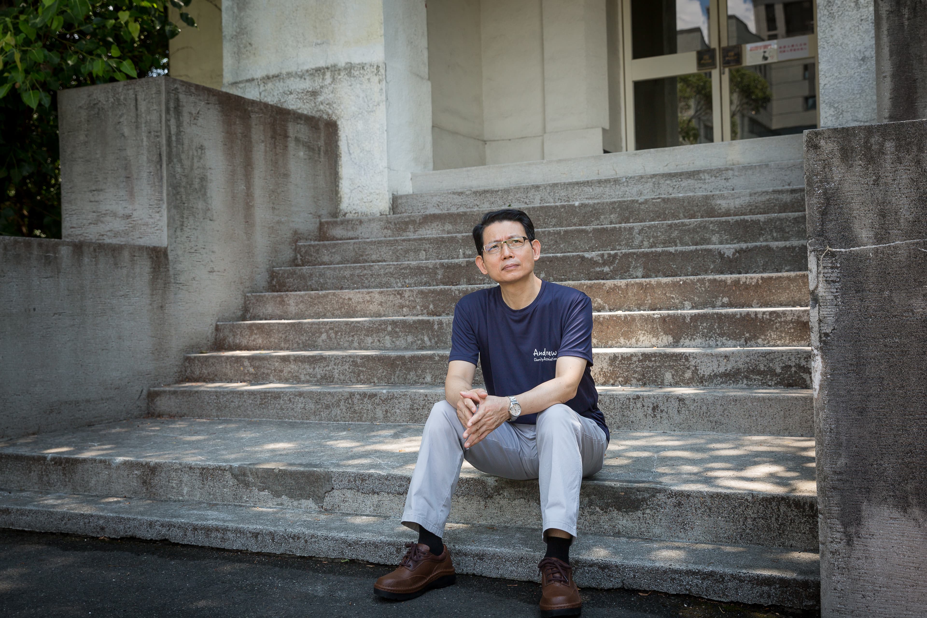 羅紹和說,因為他是痛過的人,和受助家庭有共同語言,「他講的、想的,我懂,我經歷過了,才知道怎麼去幫助他。」