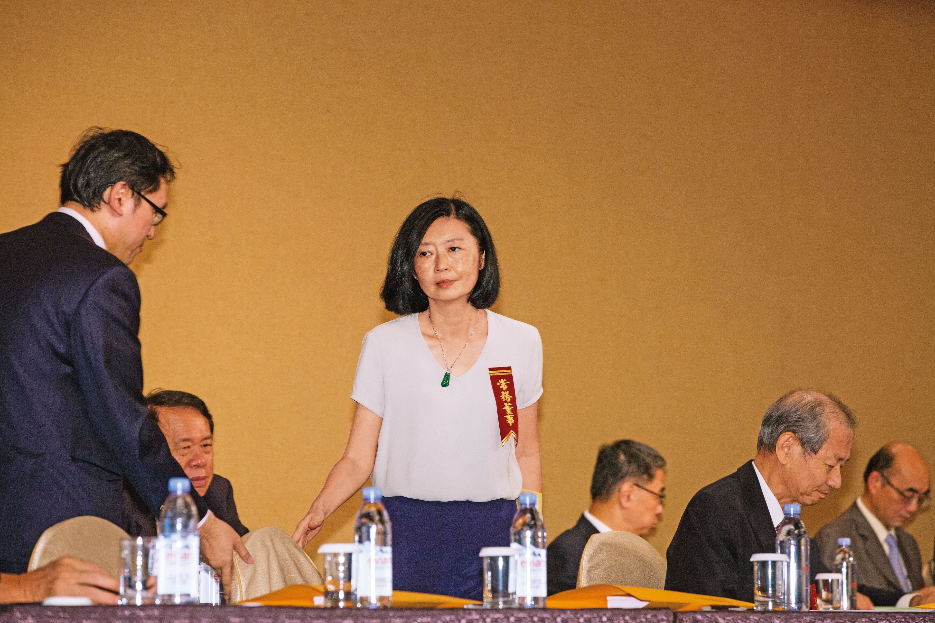 根據錄音檔顯示,王瑞華(左)在家族討論父親王永慶後事時,也知道誠威及穩昇2公司當時並未信託。