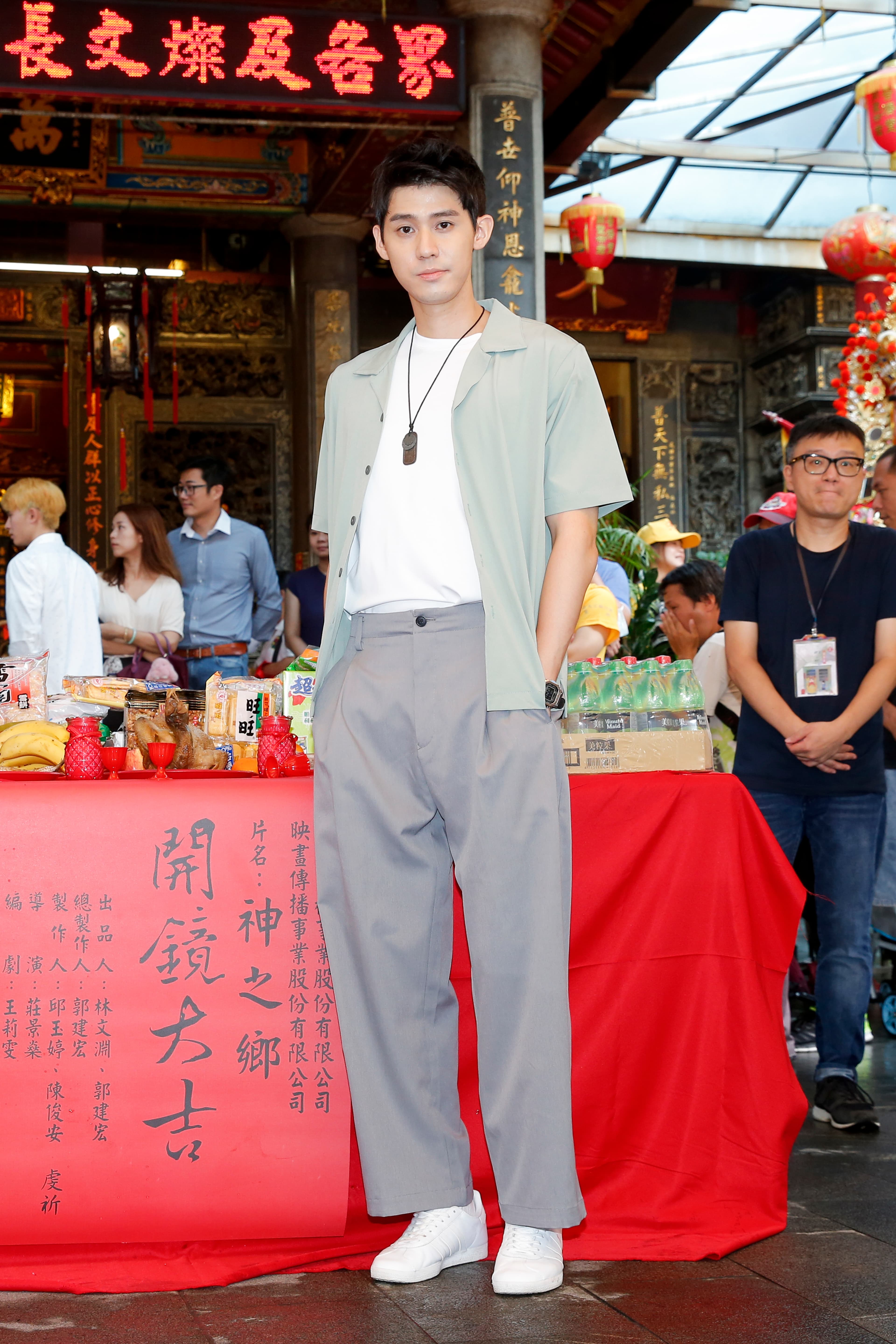 李玉璽在《神之鄉》內飾演大學生夏志薰,這次要與眾多資深前輩合作,讓他坦言壓力不小。