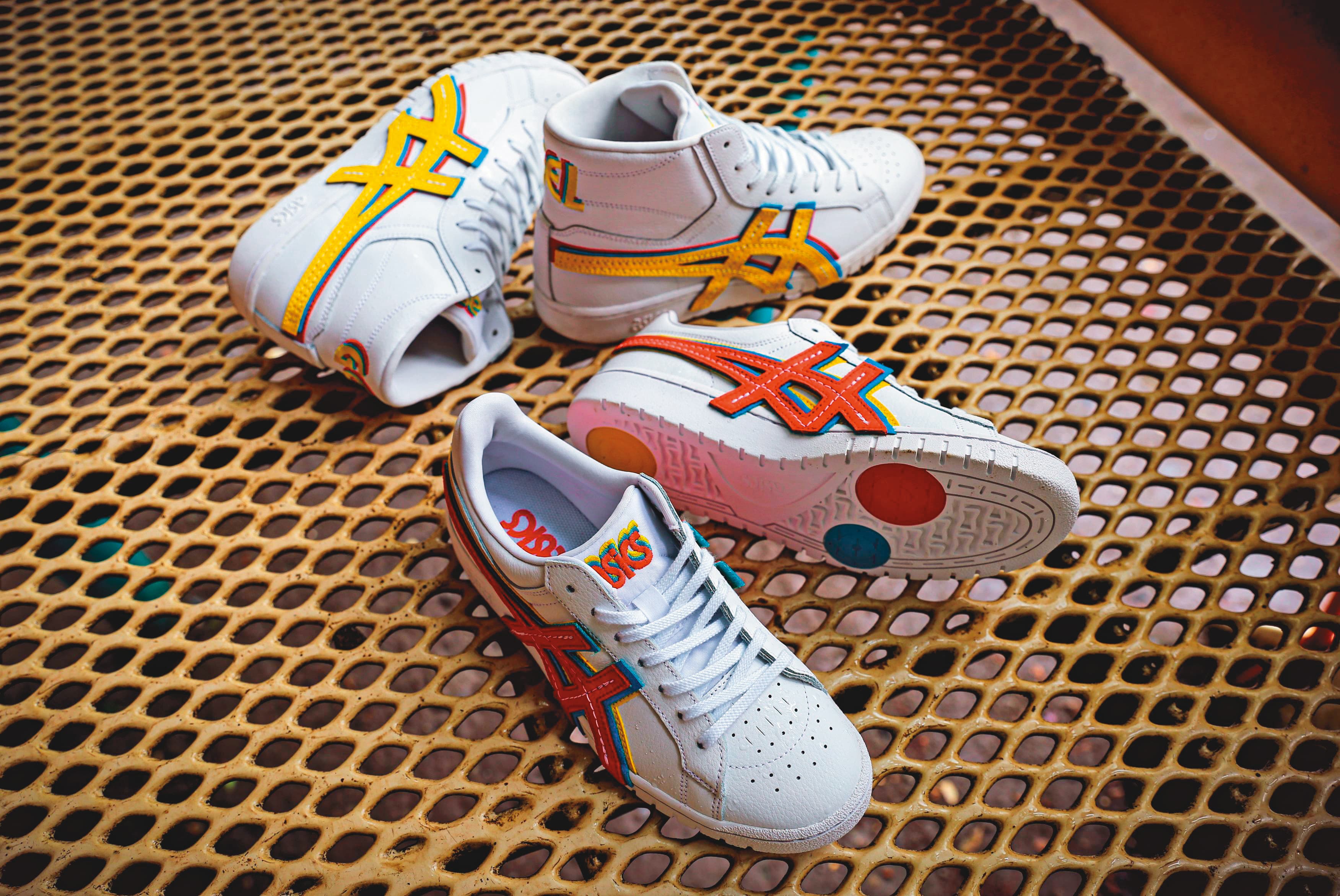 ASICS SportStyle運動休閒系列GEL-PTG 3 STRAND,以大Logo虎爪搭配繽紛撞色。高筒(上)NT$3,880、低筒(下)NT$3,580。(ASICS提供)