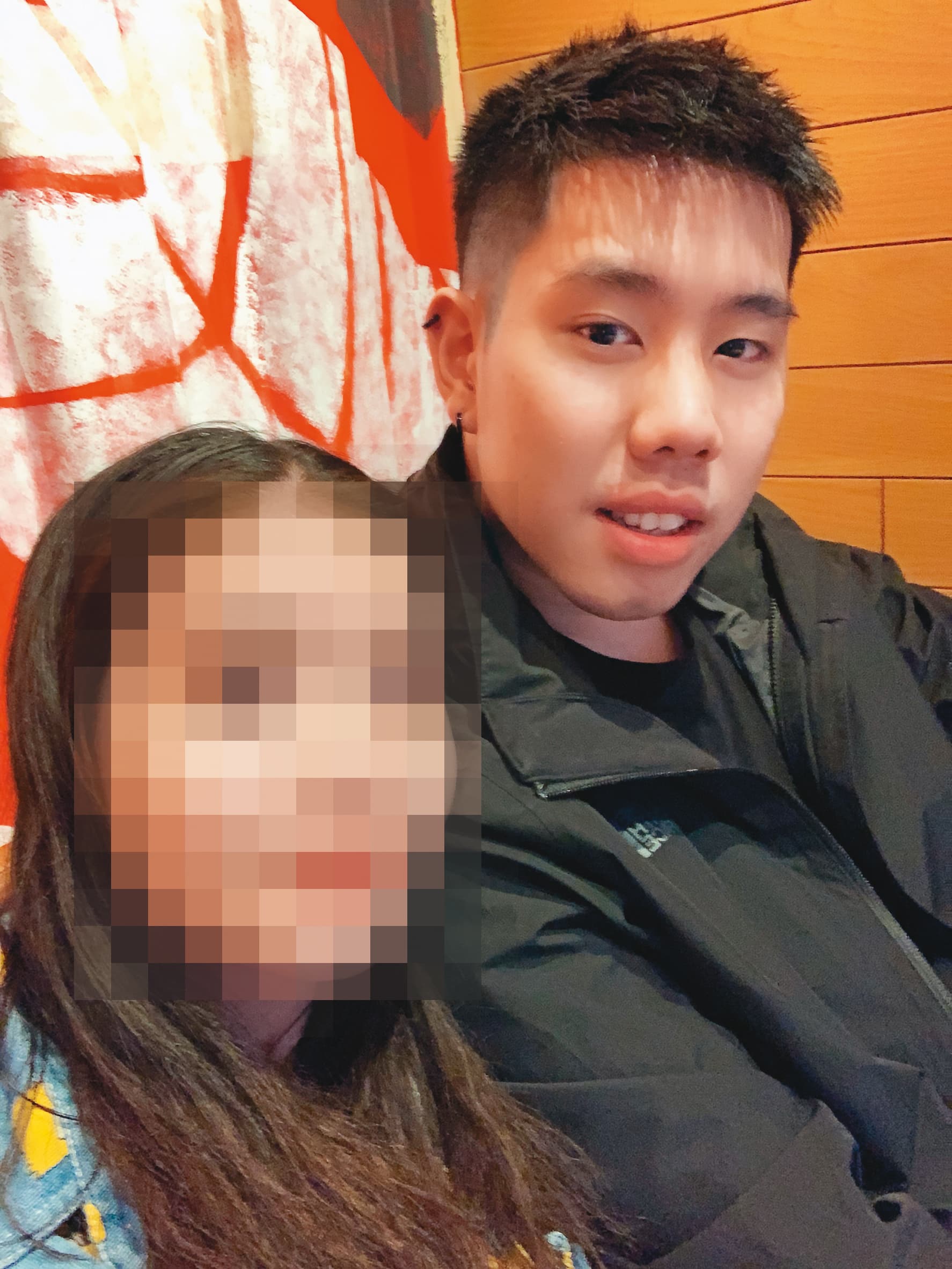 婦仇者聯盟指控男子翁嘉駿自稱台科大高材生，還曾拿畢業證書證明，結果事後被揭穿，翁才坦承證書是偽造的。（讀者提供）