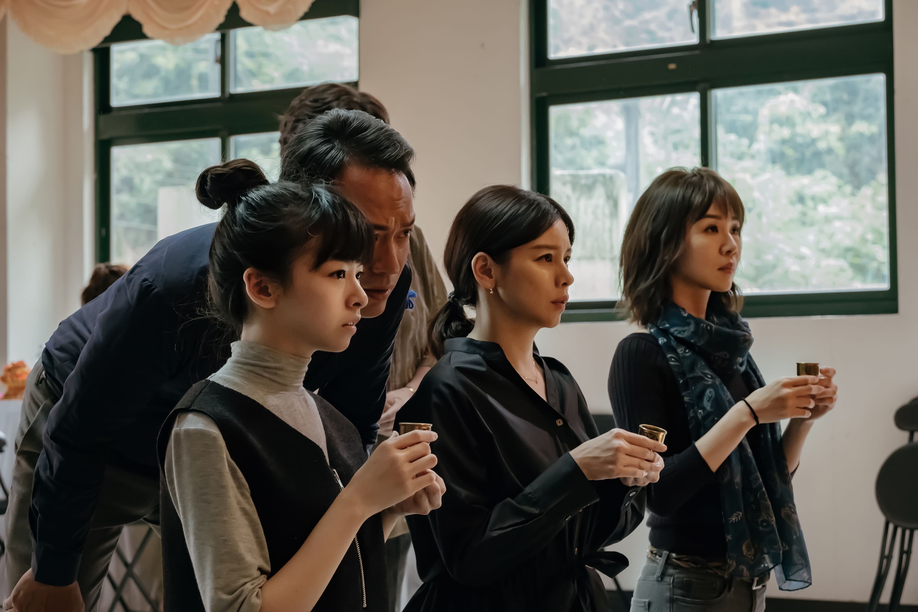 徐若瑄參與監製的《孤味》陣容強大,除了徐若瑄外,謝盈萱與陳淑芳都是演技強大的硬底子演員。(威視提供)