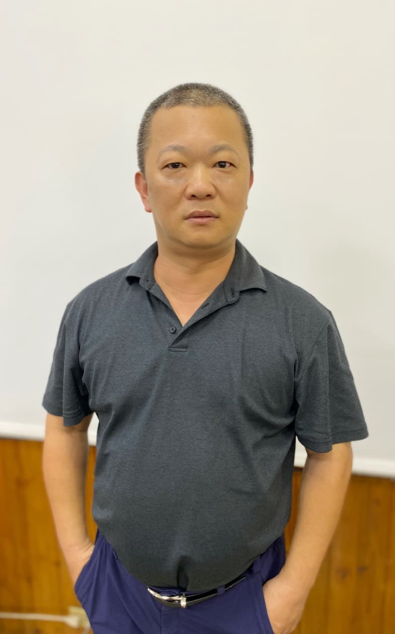 周俊銘表示,移工一被抓到酒駕、持有毒品,就會逃跑。(翻攝畫面)