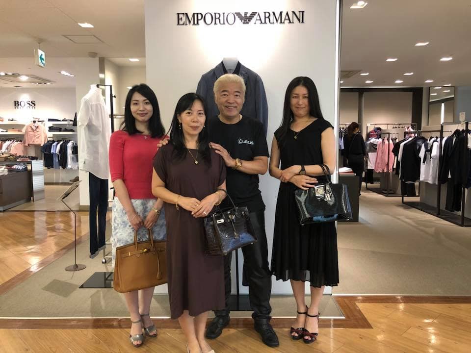 藤田隆志有3個辣妻，還欲求不滿私會8情人，並把心路歷程出書。（翻攝自藤田隆志臉書）