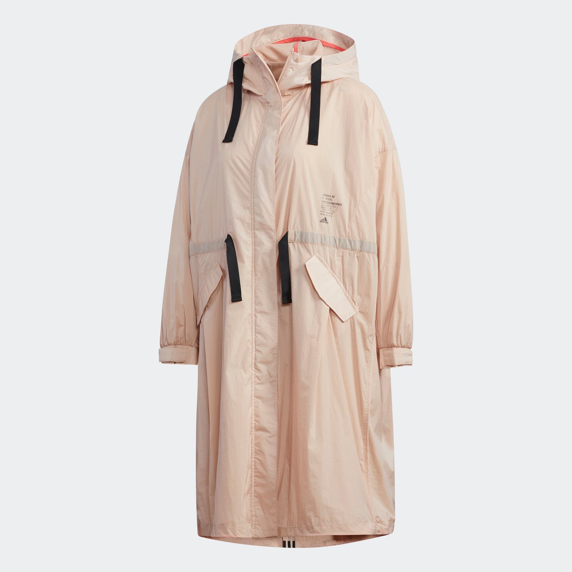 Outer Jacket奶茶色系長版風衣外套。NT$4,290(adidas提供)