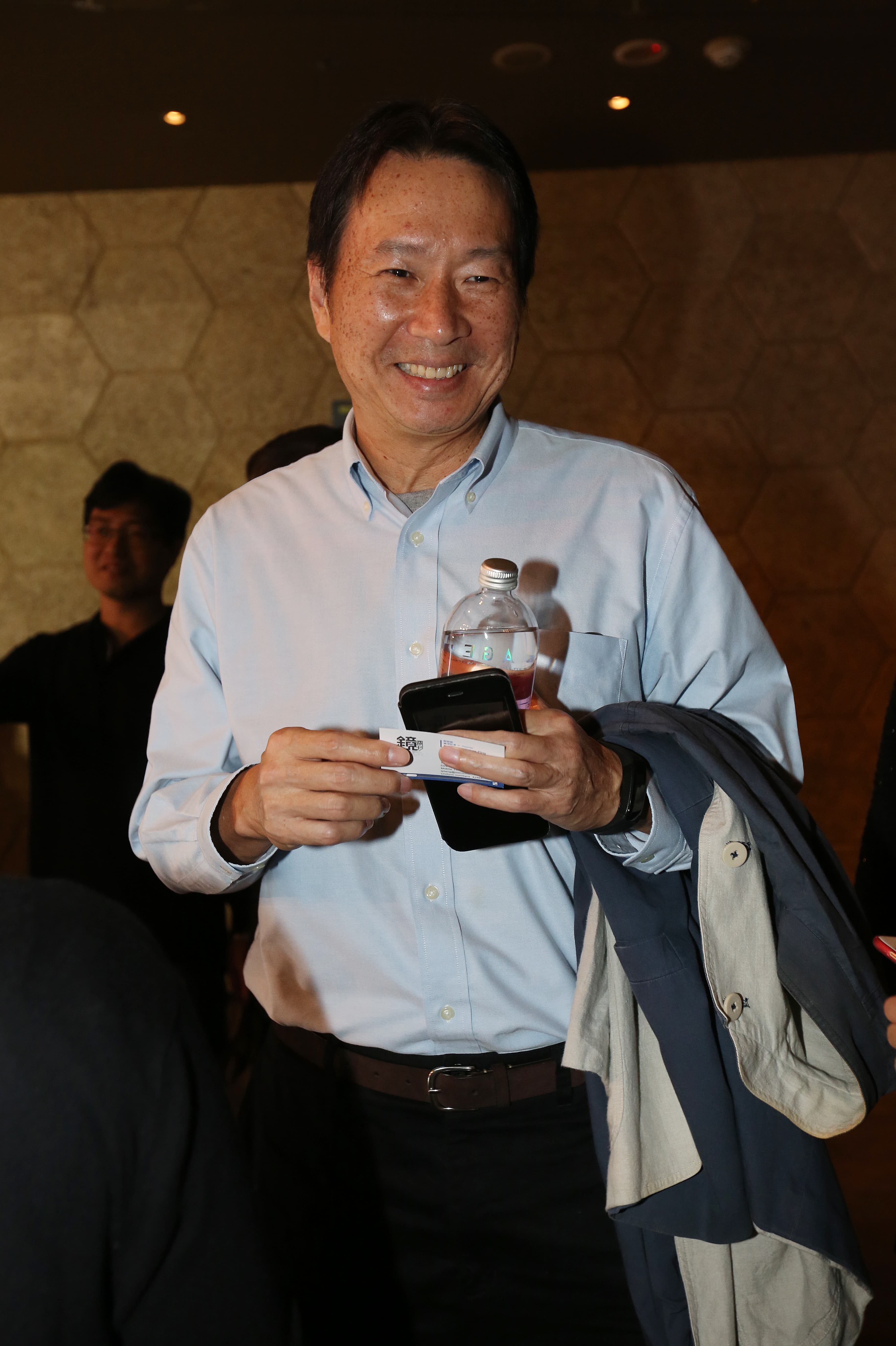 凃俊光入主大宇資後，成功讓公司起死回生，姜豐年曾大讚凃俊光是天生的生意仔。