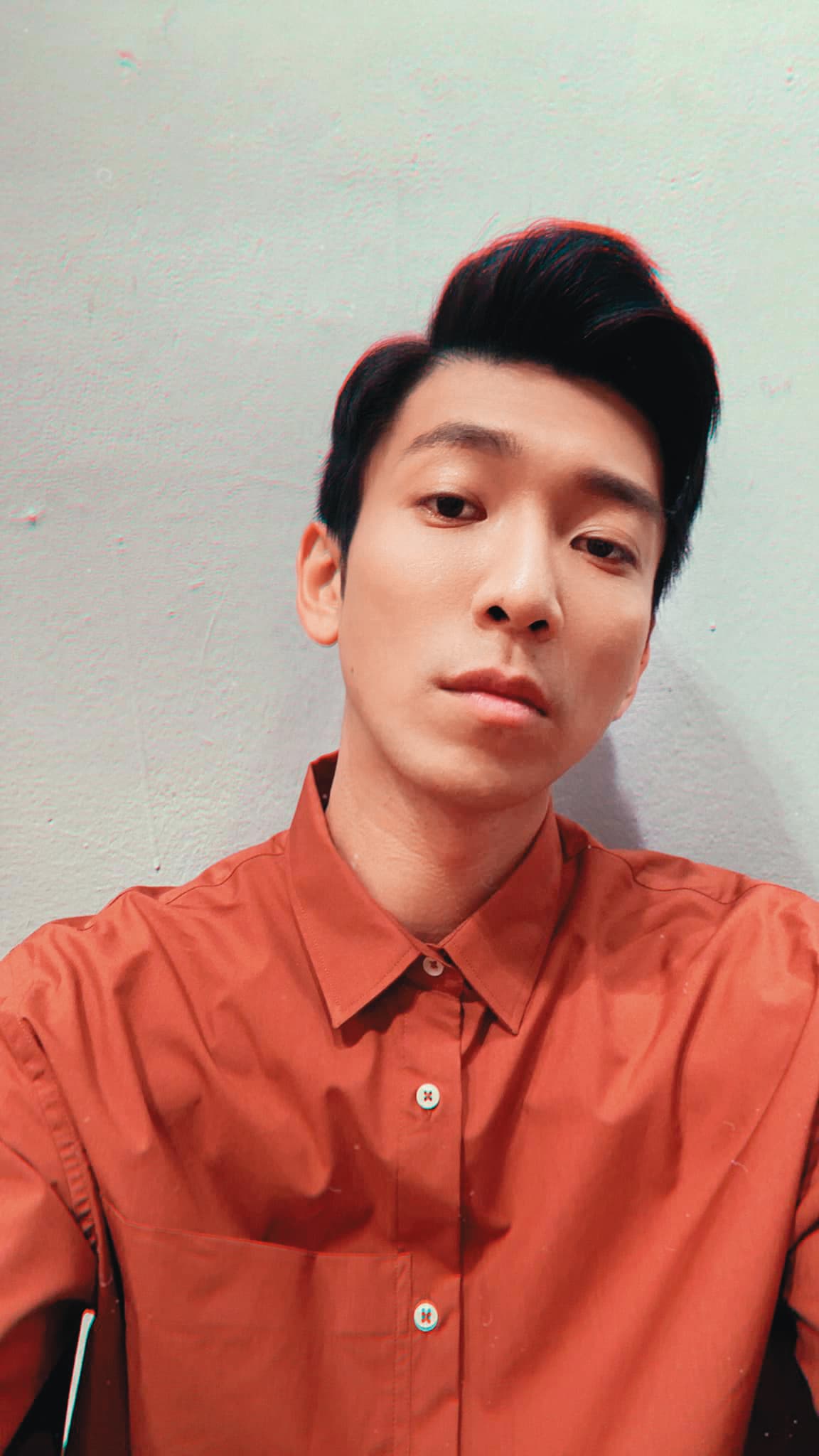 鮪魚在尾牙喝掛,手機不見,還騙老婆在朋友家過夜。(翻攝自吳俊諺臉書)