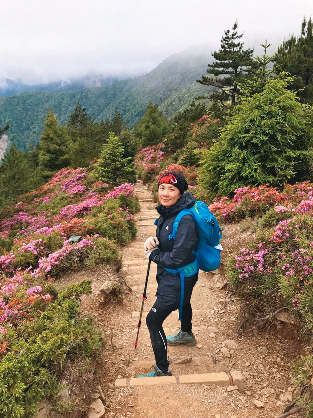 謝麗金登山時用瓦斯爐開火取暖,差點一氧化碳中毒。(翻攝自謝麗金臉書)