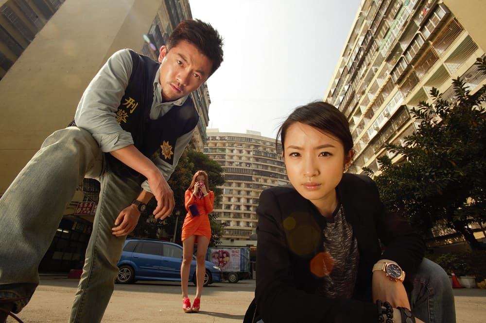 蘇有朋(左)、林依晨(右)主演的《甜蜜殺機》,在高雄高雄左營的果貿社區拍攝。(高雄電影節提供)