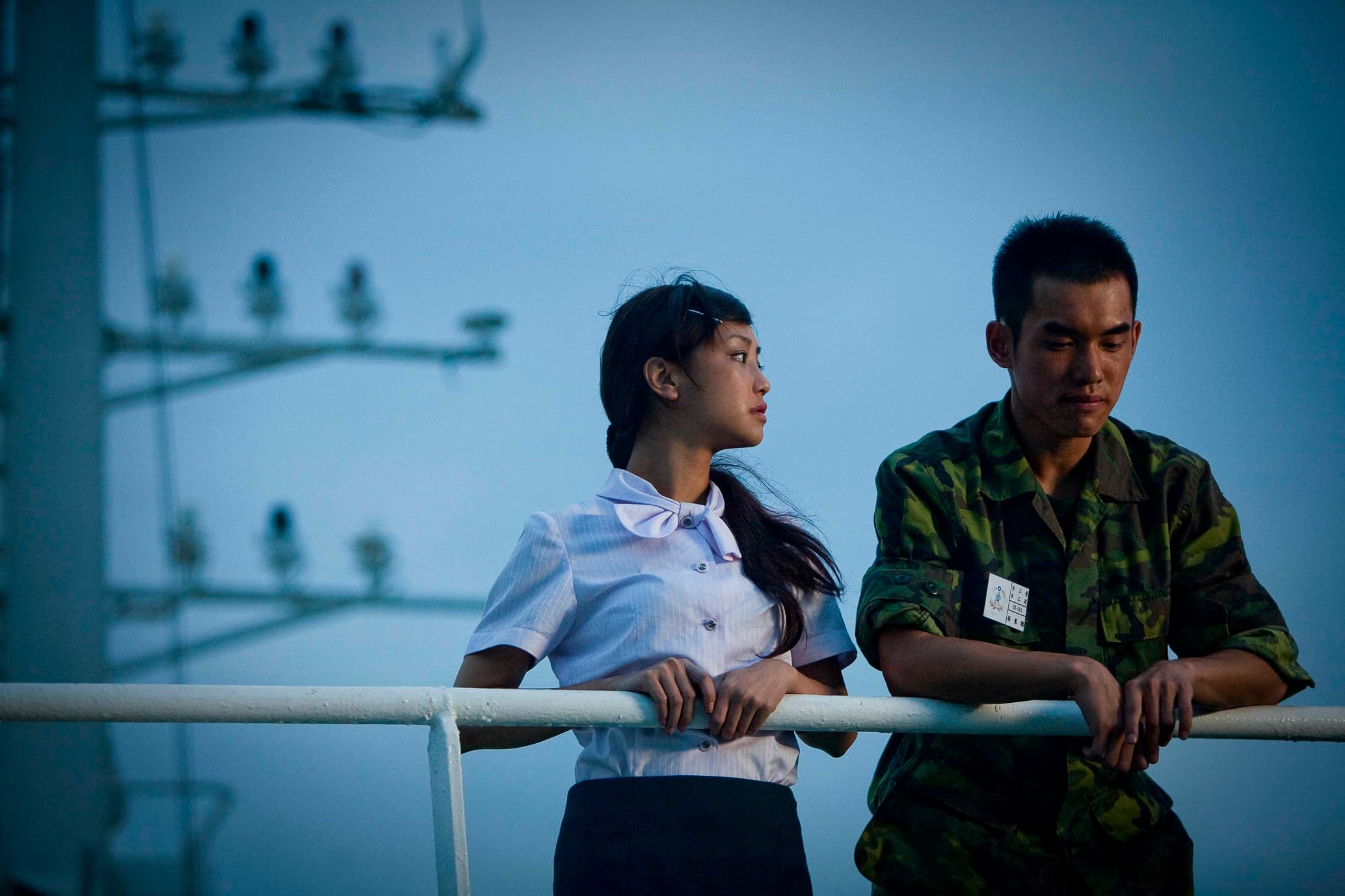 張書豪(右)、謝欣穎(左)主演的《有一天》在高雄取景,舉辦特別放映慶祝上映10週年。(高雄電影節提供)