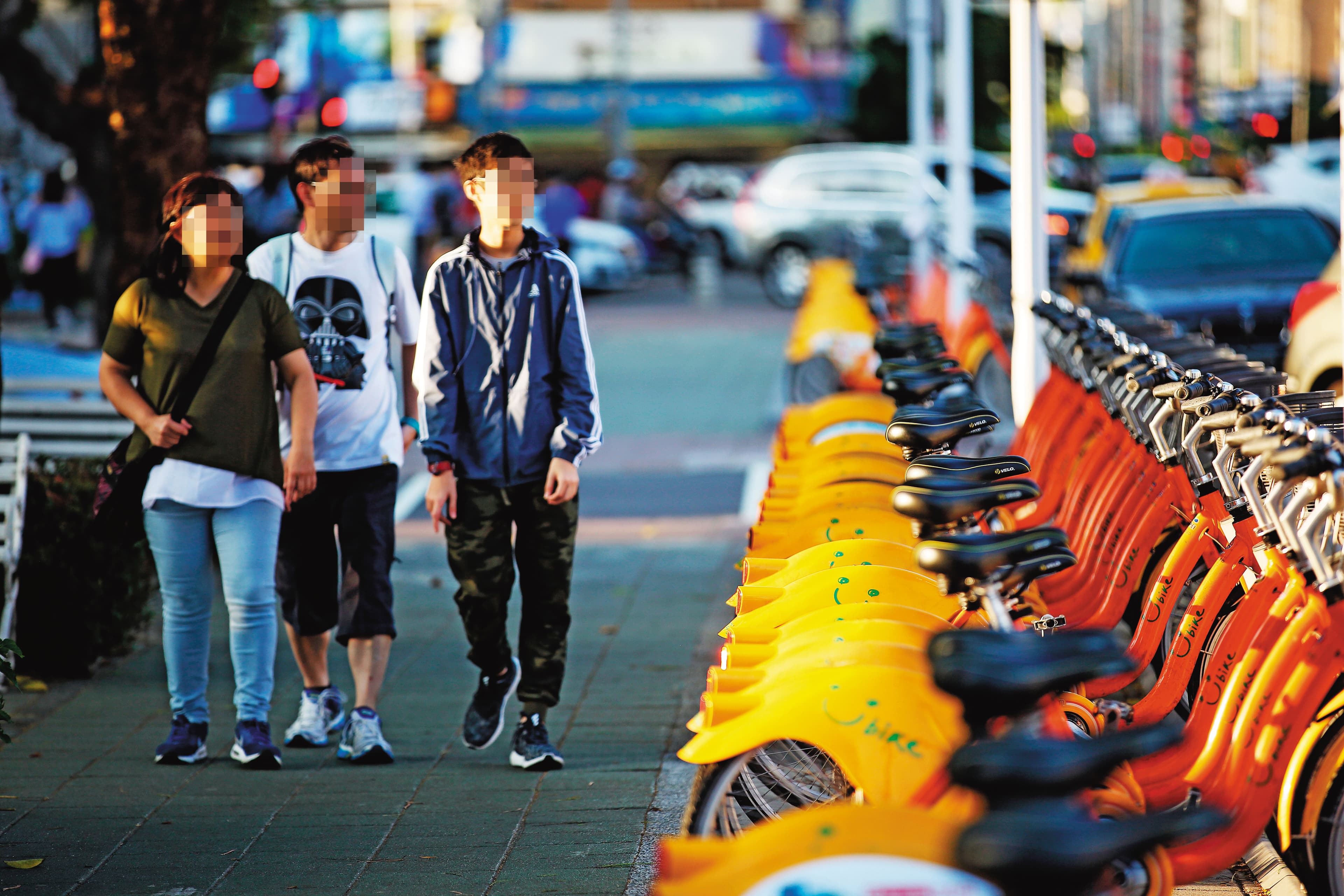 YouBike在4年前大當機,業者懷疑是自家工程師搞鬼,提告後不但敗訴,還被法官發現疏失,批評資安管理警覺度不足。