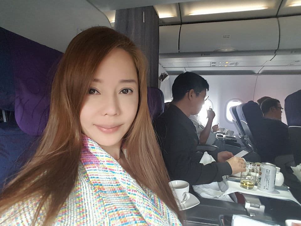 狄鶯與孫鵬之間牽扯多年,一度離婚又再婚。 (翻攝狄鶯臉書)