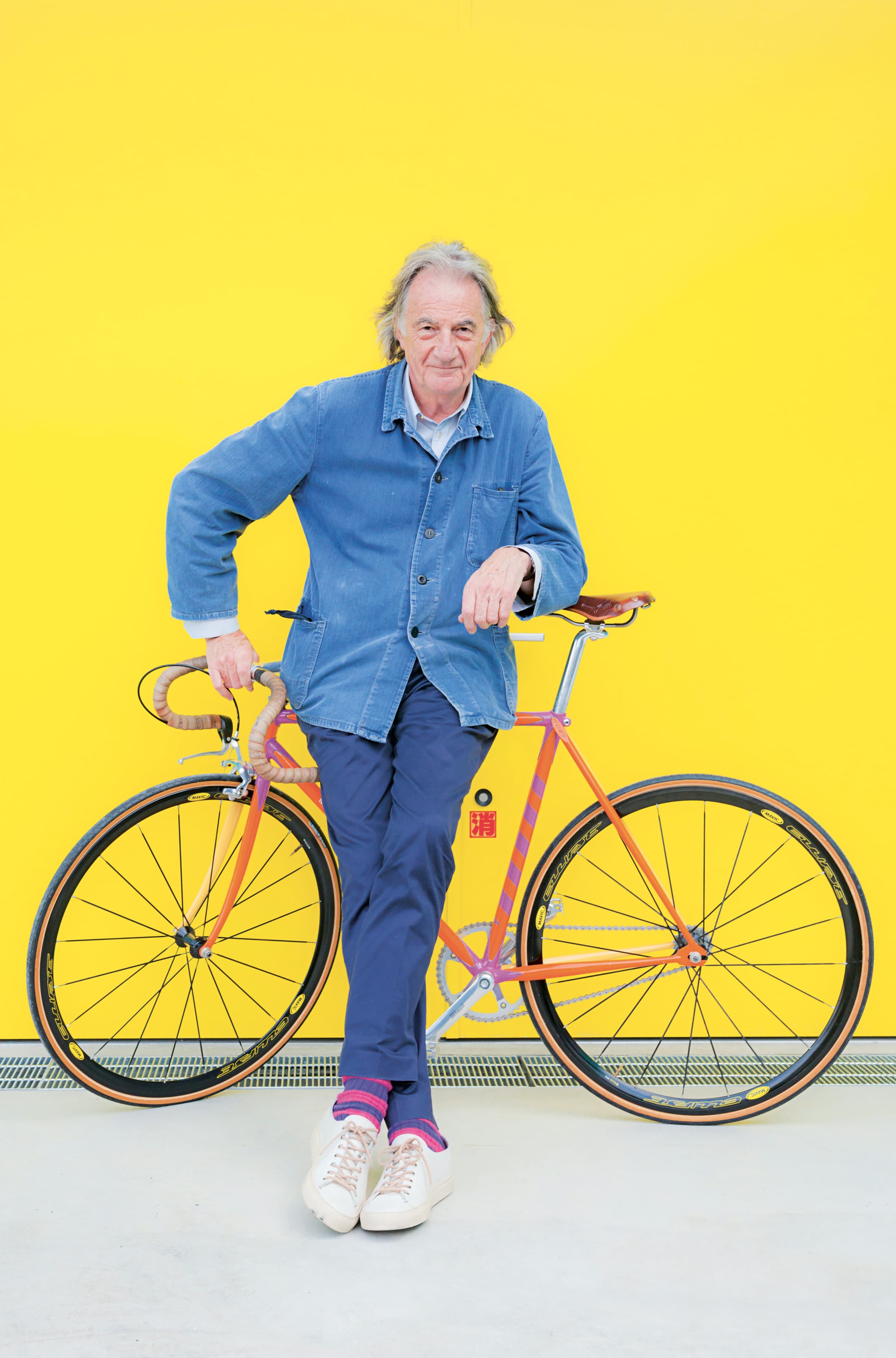 Paul Smith先生的品牌一向傳達出歡樂、正面的形象,而他本身也是個十分有趣的人,本次可藉由專書來一虧他多年的創作靈感。(Paul Smith提供)