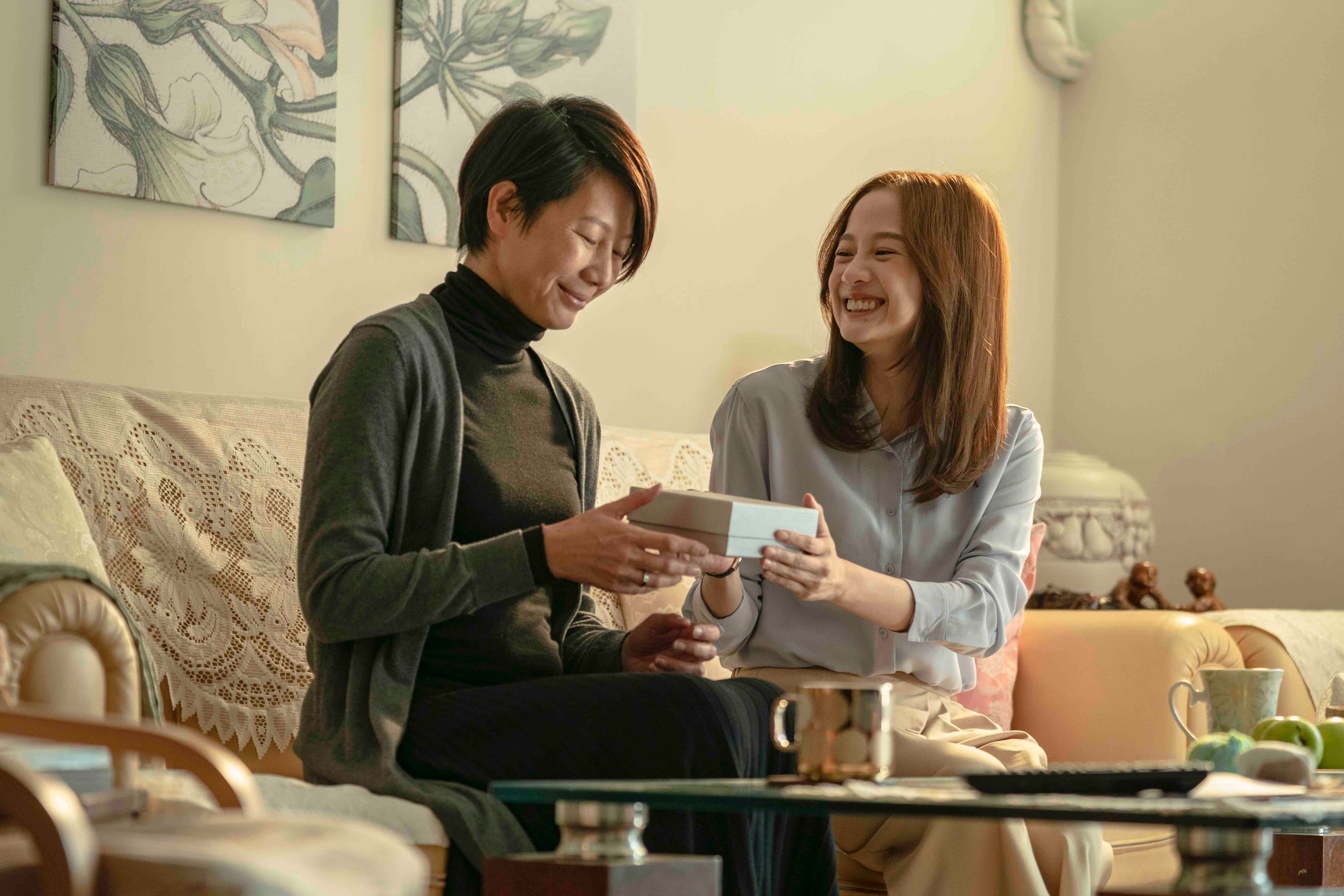 簡嫚書與丁寧飾演母女。(LINE TV)
