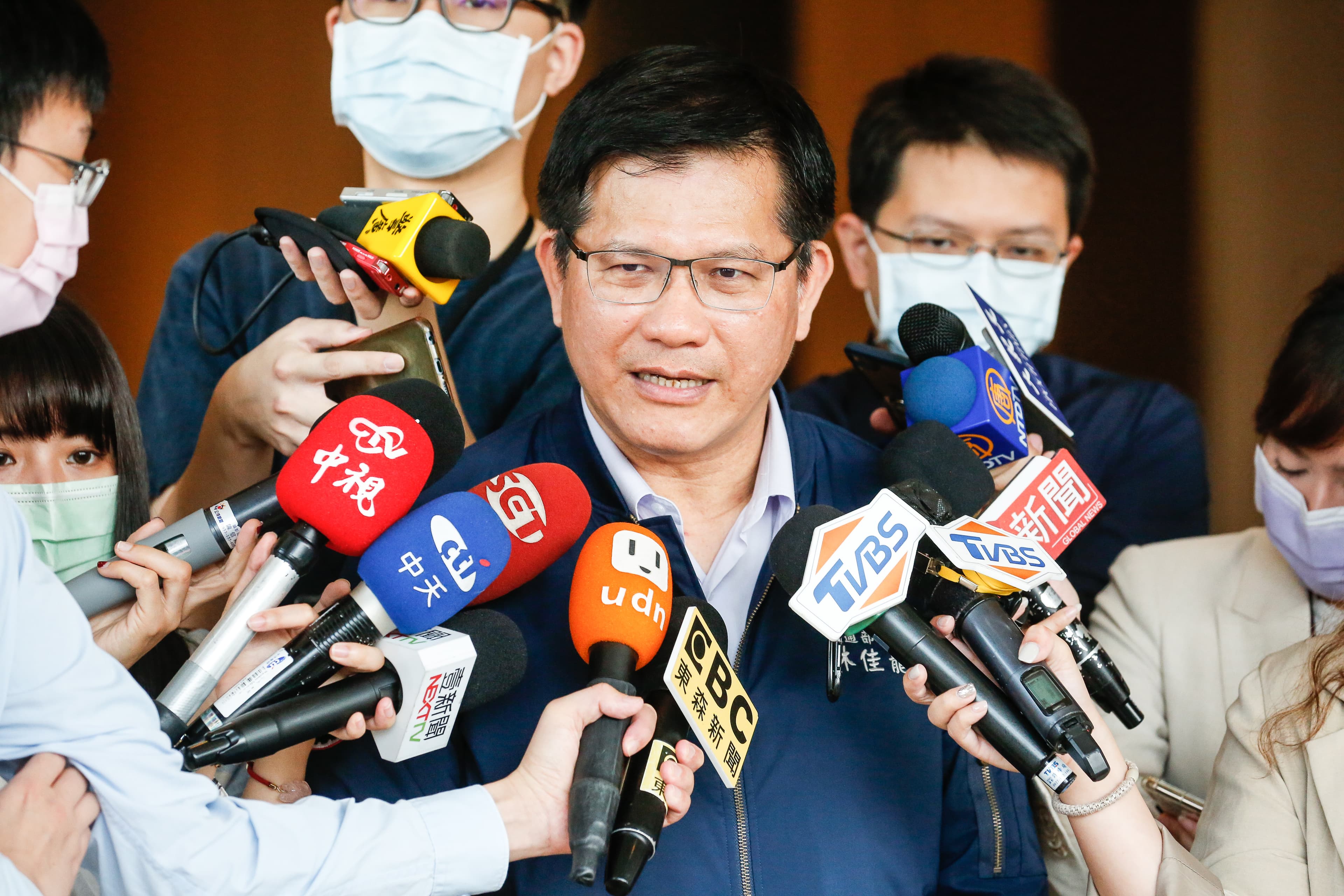 針對北宜高鐵路線，交通部長林佳龍昨表示，雖然方案A與B的路線遠一點，但若能繞過集水區，爭議會比較小。（本刊資料照）
