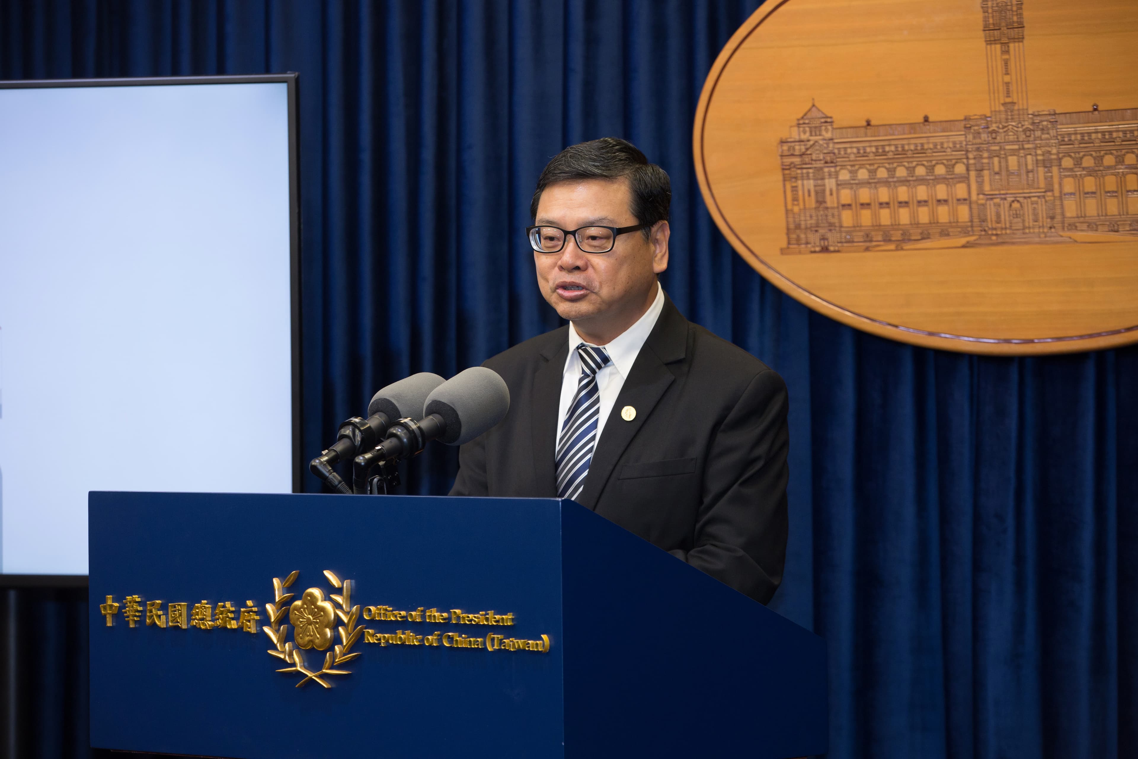 不甘遭中國矮化改名,交通部觀光局長張錫聰親自寫信向PATA總會抗議,宣布退出今年旅展。