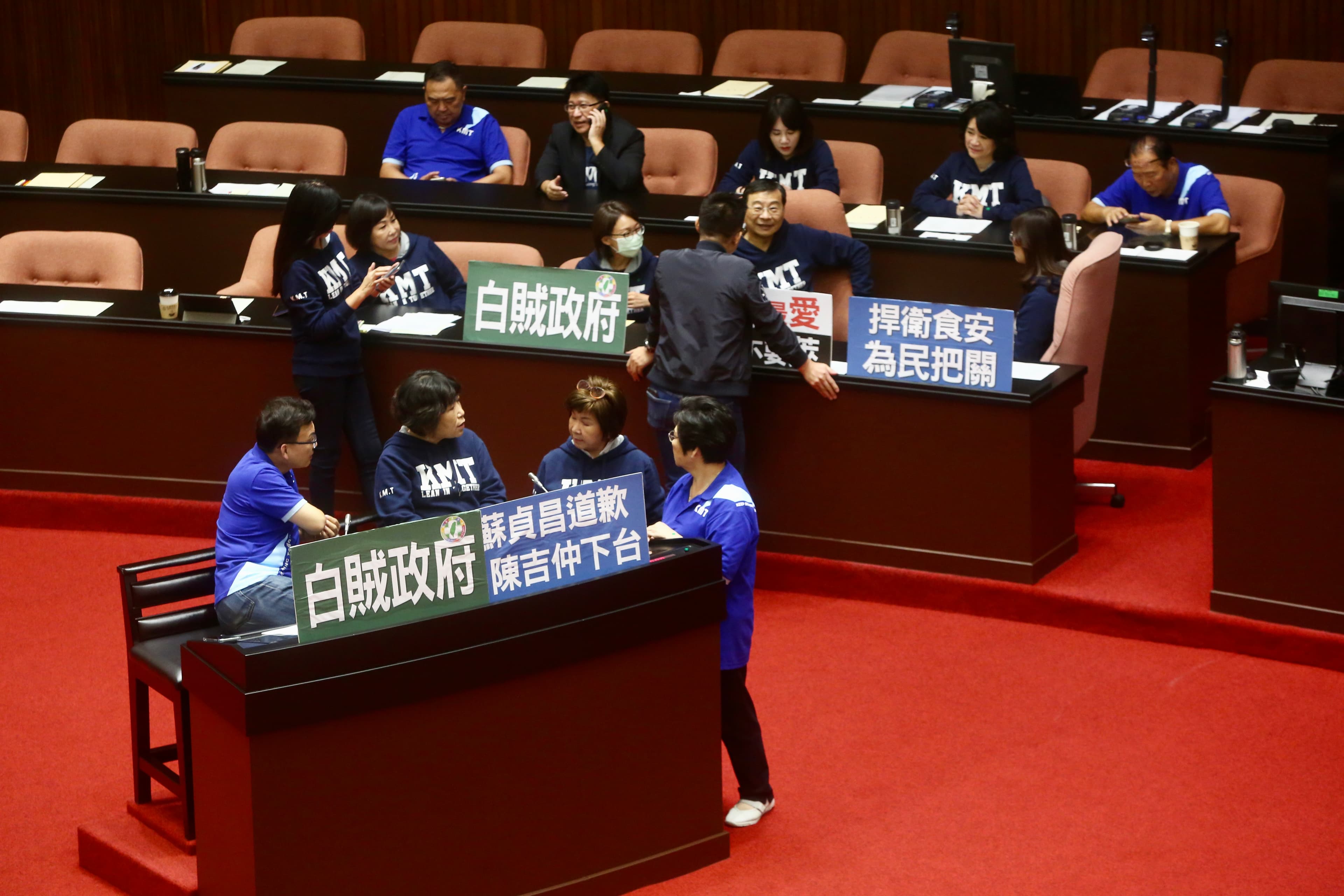 林為洲揚言,若蘇揆未公開道歉,就不讓蘇揆上台進行施政報告。