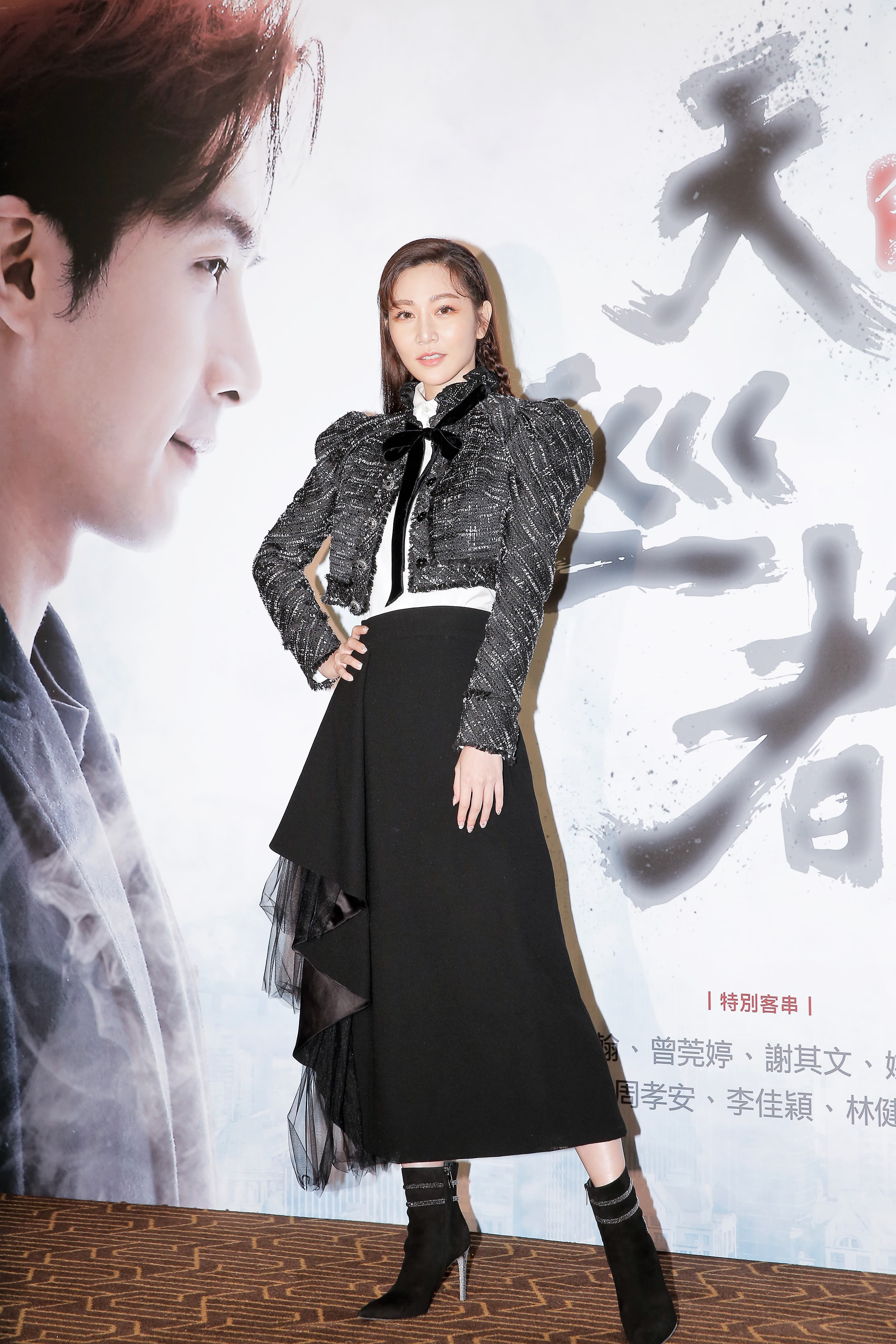 曾莞婷在泰國遇見靈異事件,嚇得她趕緊去廟裡拜拜。