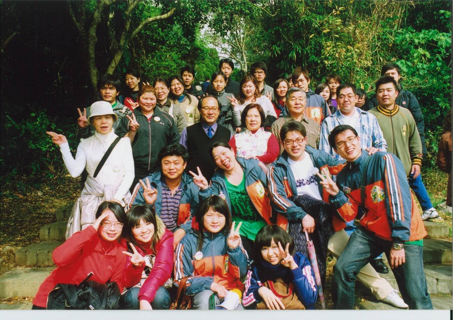 振宇五金過去雖屬家族企業,但曾善與兒女和員工打成一片,建立革命情感。(振宇五金提供)