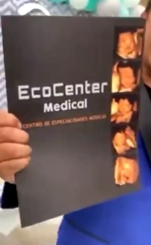 人夫也秀出妻子的超音波資料,並在派對上公布她與小王的偷情影片。(翻攝自推特quimdomenech)