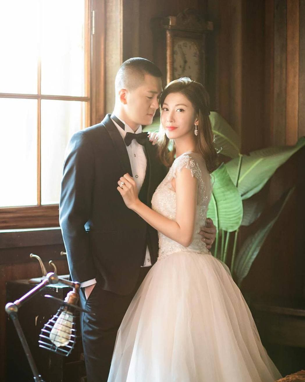 李彩華和富商老公宣布離婚。(翻攝自李彩華ig)
