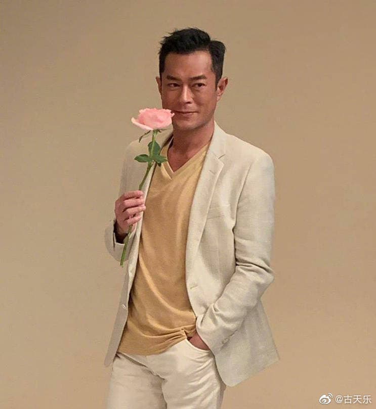 古天樂如今不僅是香港影壇的重量級人物,也是低調行善幫助演藝同仁的大善人。(翻攝自古天樂微博)