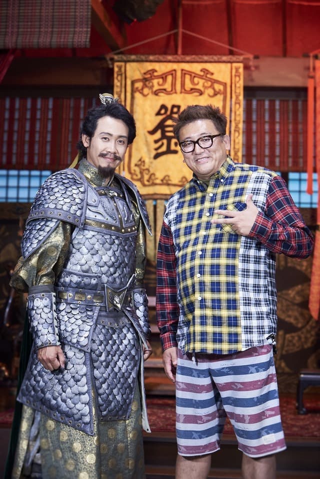 大泉洋(左)多年前就接到福田雄一導演的邀約演劉備。(翻攝自cinema cafe)