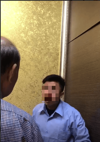 吳宏昱的人馬與老主委吳朝煌爆發口角衝突。（讀者提供）