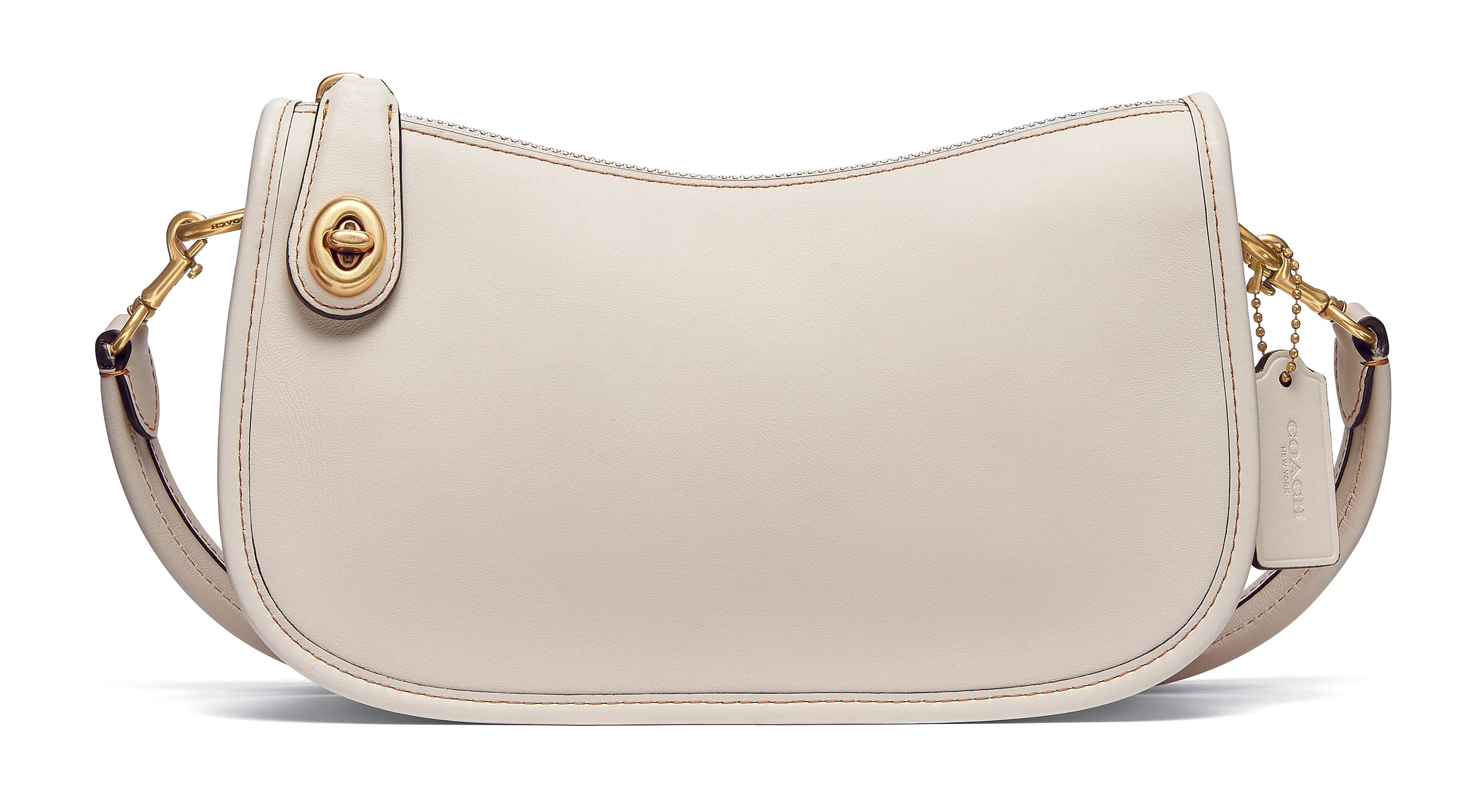 COACH Swinger包款。NT$16,800。(COACH)