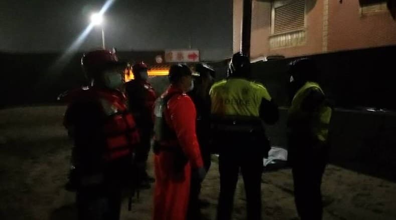 女浮屍警方已確認非為日前在八煙失蹤的徐姓婦人。(警方提供)