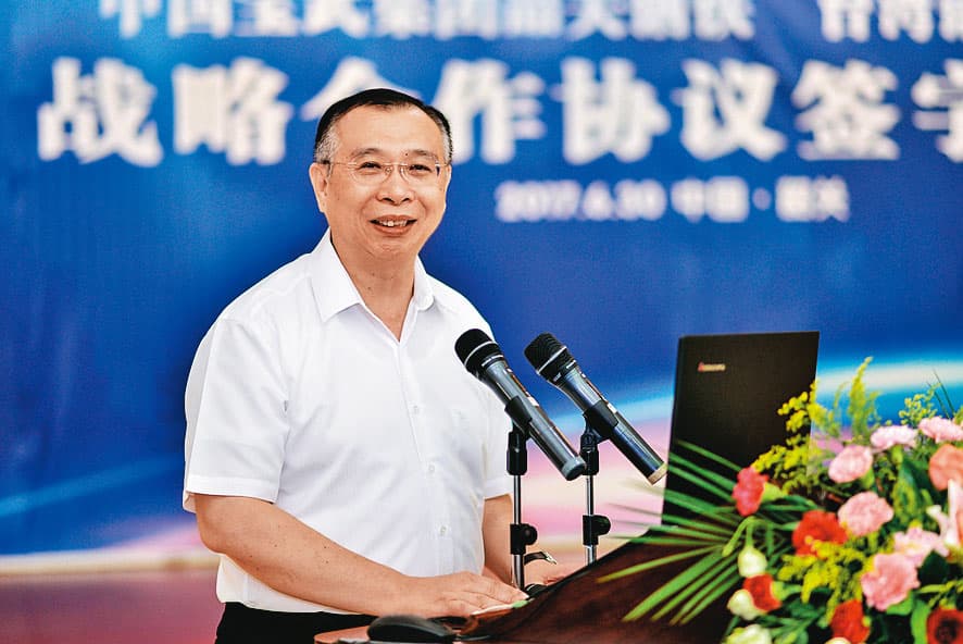 台鋼集團謝裕民(圖)堪稱林文淵背後的最強金援,讓大同的大股東們不敢鬆懈。(翻攝寶武集團官網)
