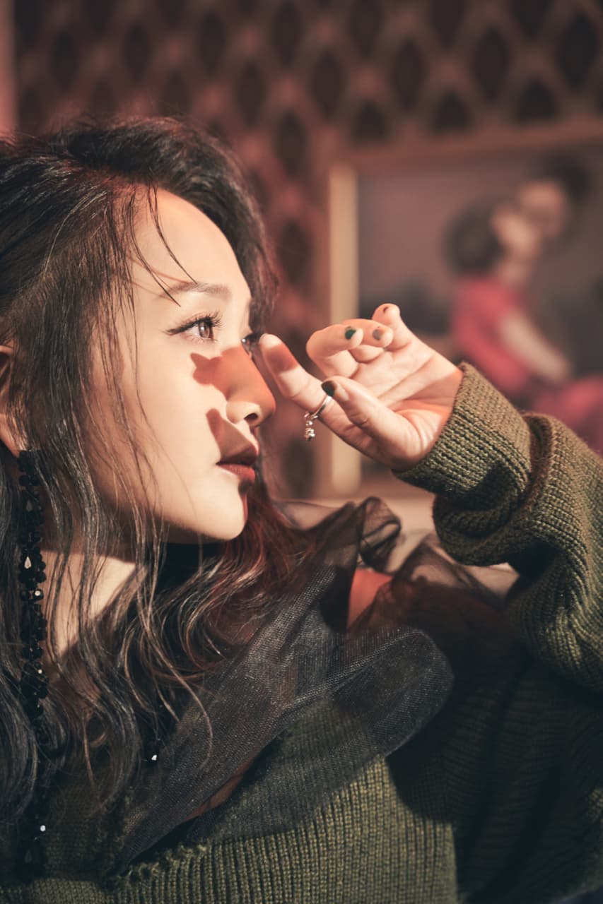 朱俐靜透露自己是一個喜歡簡單的人,感情裡的角色太多、太複雜的關係不適用於自己。(福韻工作室提供)