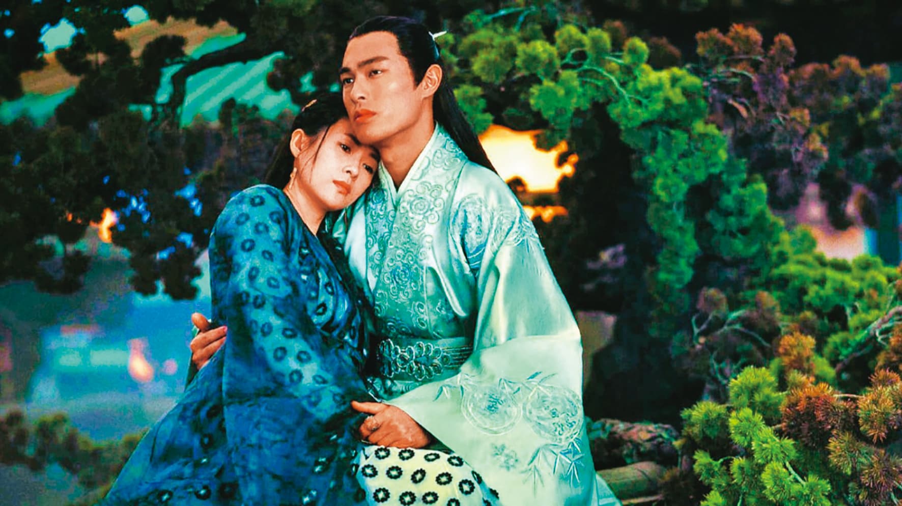 章子怡(左)首度「下凡」拍電視劇《上陽賦》,與楊祐寧(右)飾演的三皇子「子澹」是青梅竹馬。