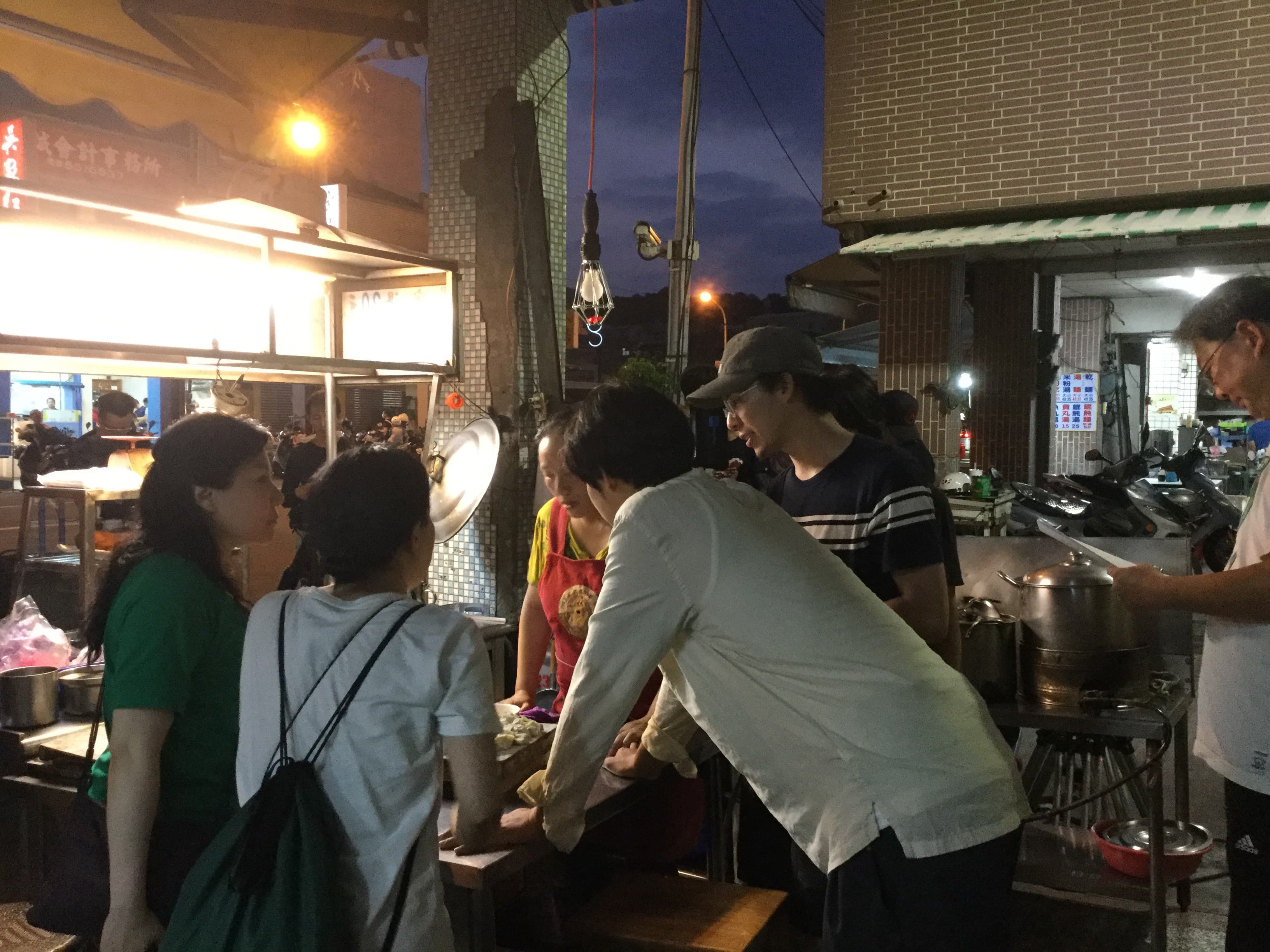 《燕》日本劇組2018年5月來台進行拍攝,與台灣團隊合作融洽。(希望行銷提供)