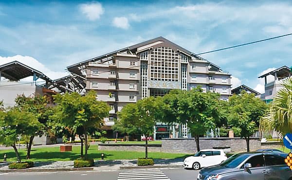 南投縣政府(圖)被控讓泰雅渡假村違法經營二十多年。(翻攝Google Map)