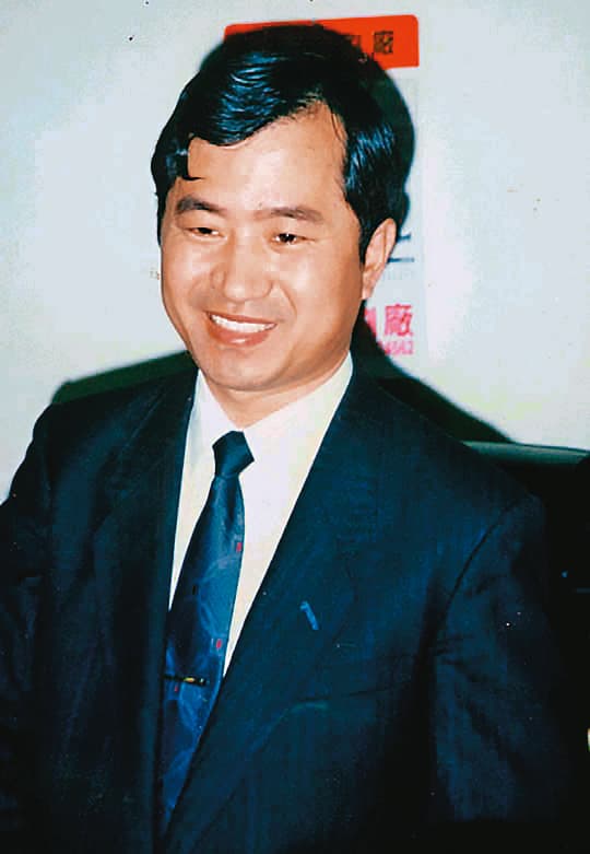 台南地檢署前檢察官曲鴻煜(圖)1998年受理吳仙富自首案後,向翁茂鍾買股,法務部下令展開調查。(聯合知識庫)