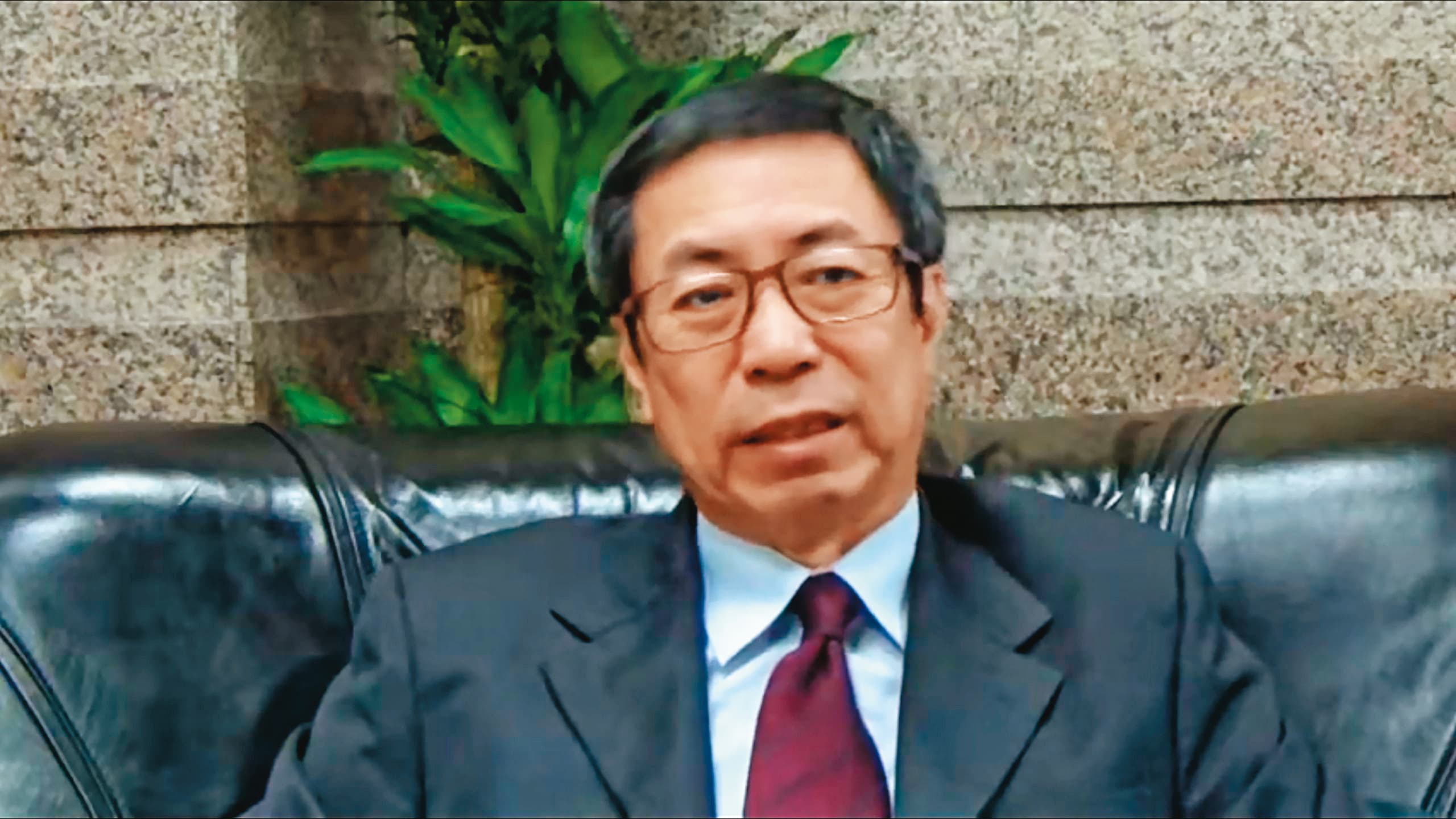 翁茂鍾涉及「石木欽案」及「銀行員之死」案,因不是公務員,恐難追究他刑責。(翻攝自YouTube)