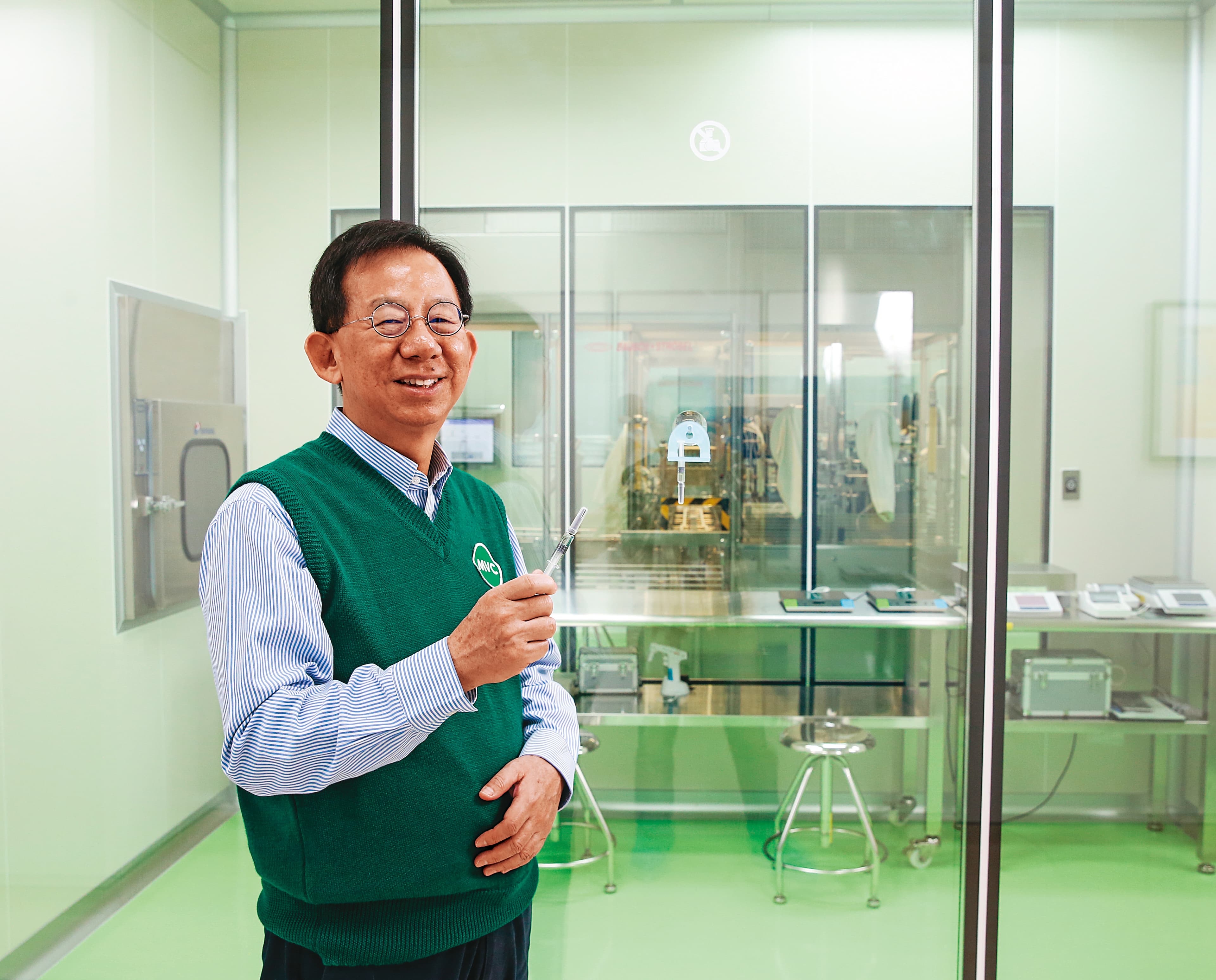 高端副董事長陳燦堅促成台、美聯手研發,成高端疫苗臨床試驗領先的關鍵。