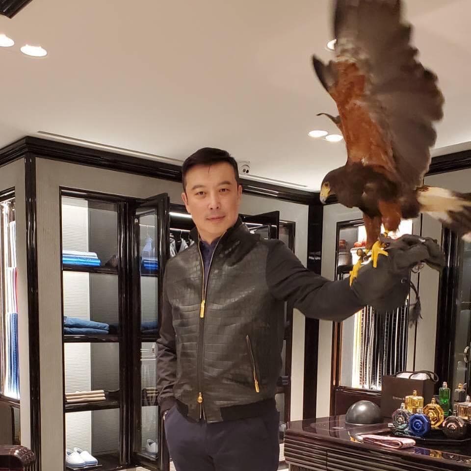 花系列小生林煒被拍到新戀情後就表示已與老婆辦離婚。(翻攝自林煒臉書)